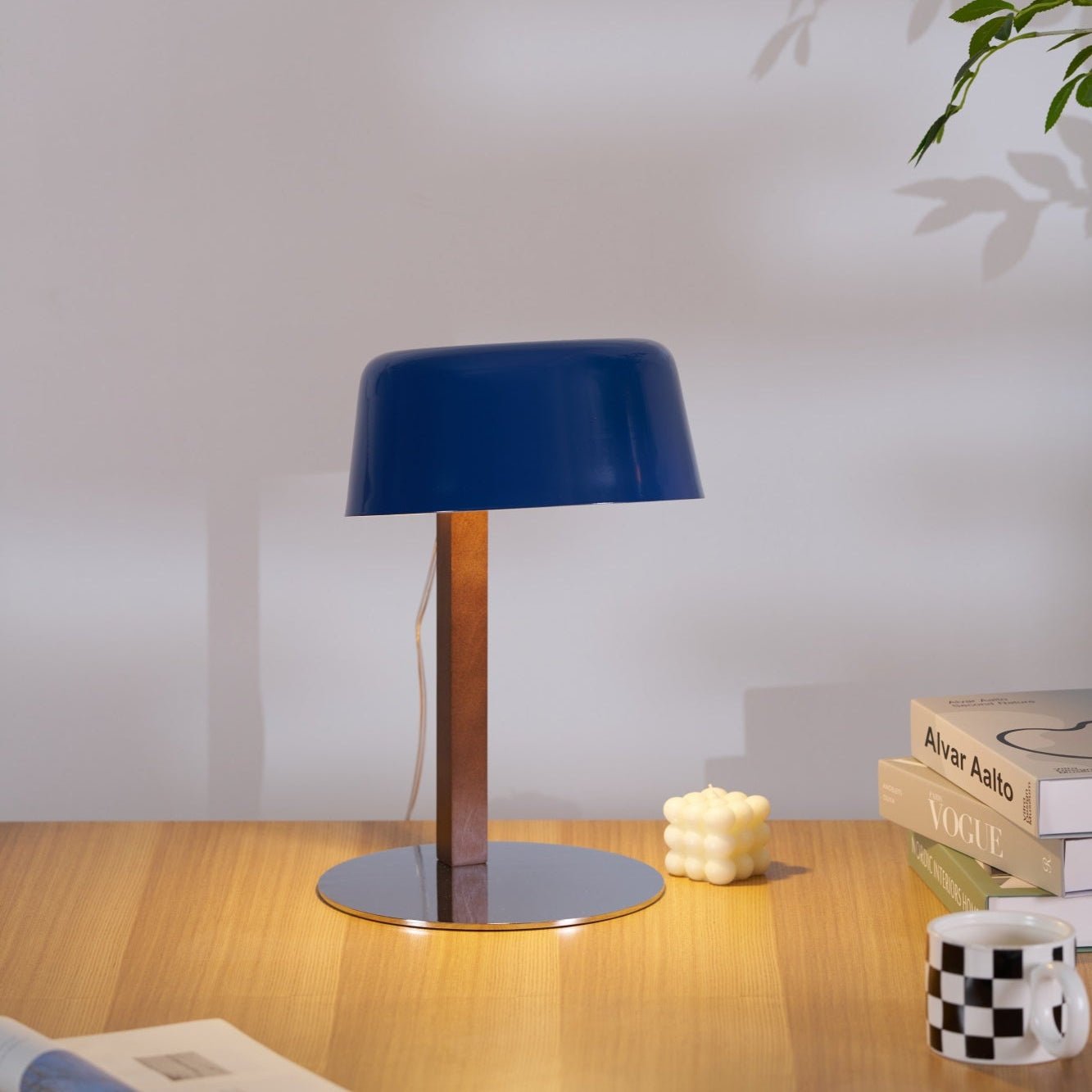 Dario Modern Tilted Table Lamp - Adjustable LED Desk Light for Home Office, Bedroom & Living Room - Perfect for Reading, Working & Decor
