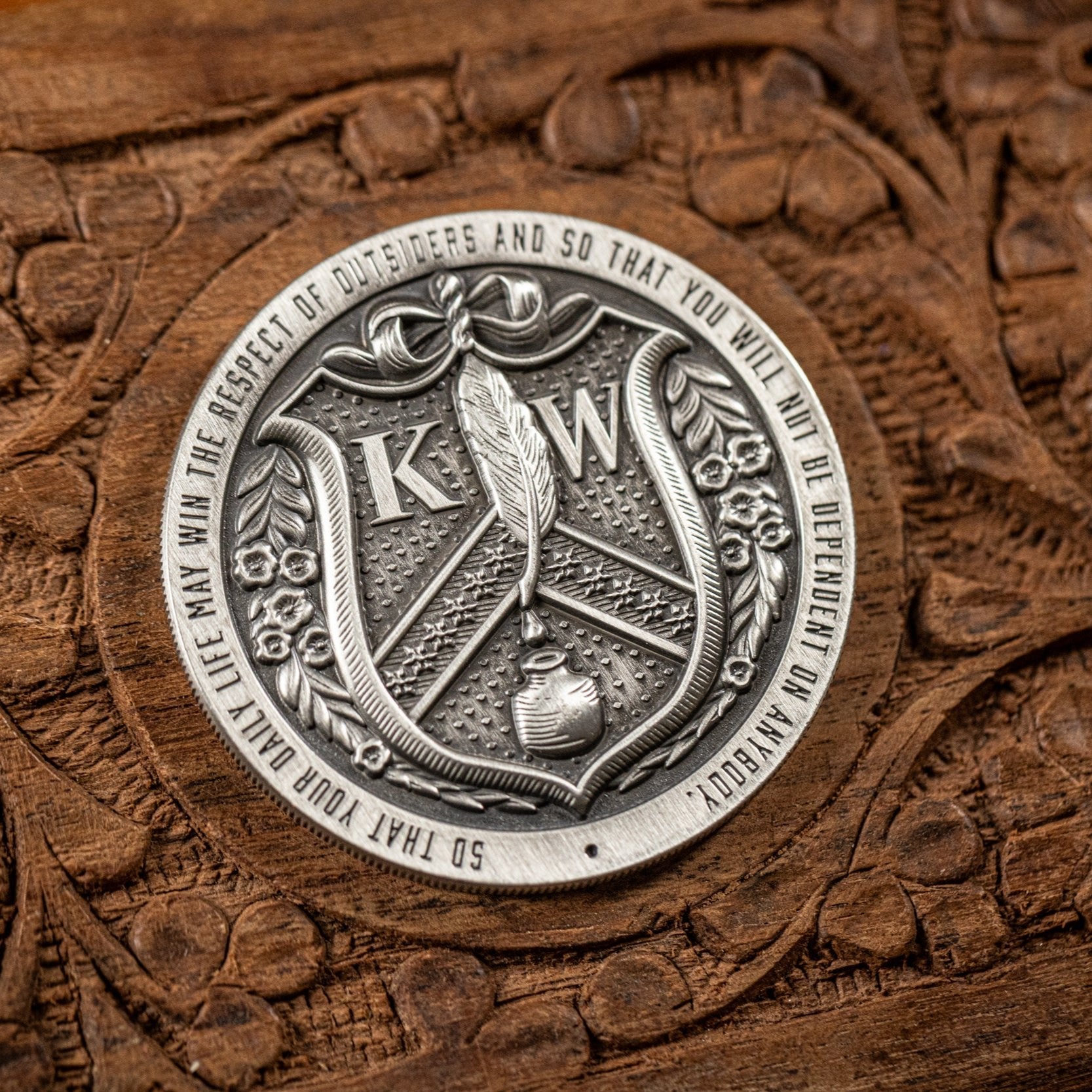 KWP Dealer Coin - Premium Collectible Token for Poker, Blackjack & Casino Gaming - Perfect for Game Nights, Tournaments & Casino Enthusiasts