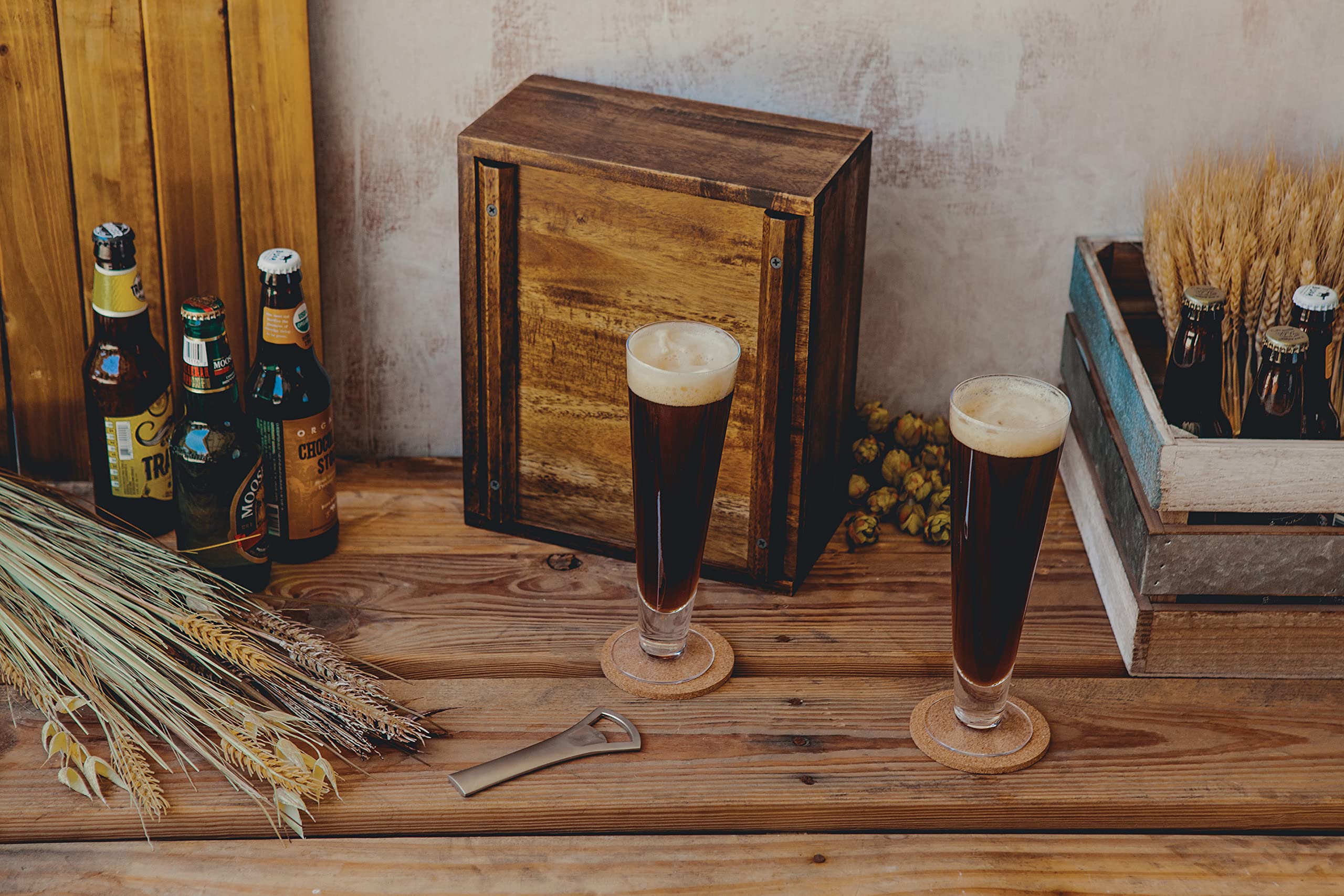 PICNIC TIME - Acacia Wood Pilsner Craft Beer Set with 2 Premium Beer Glasses - Perfect Gift for Beer Enthusiasts - Ideal for Outdoor BBQs, Parties & Home Bar Decor