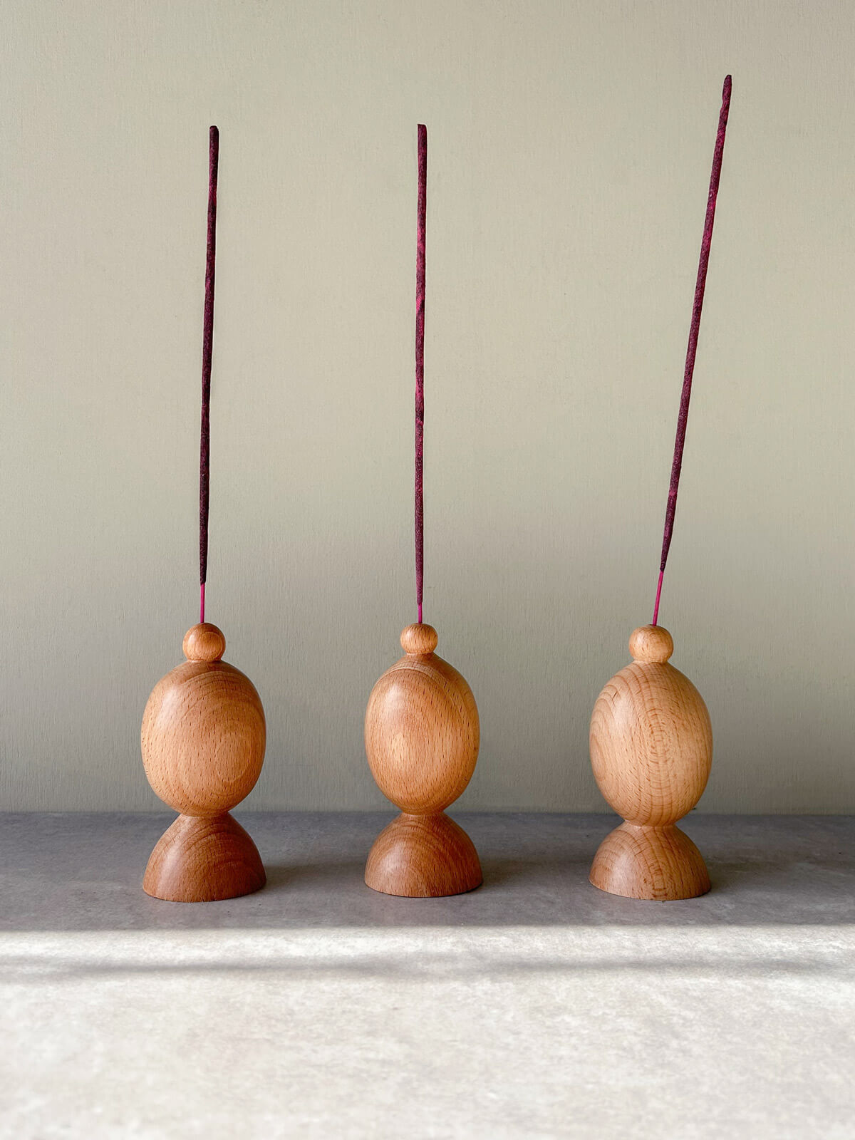 Handmade Scottish Beech Wood Incense Holder & Bobbin - Natural Aromatherapy Accessory for Meditation, Yoga, and Home Decor