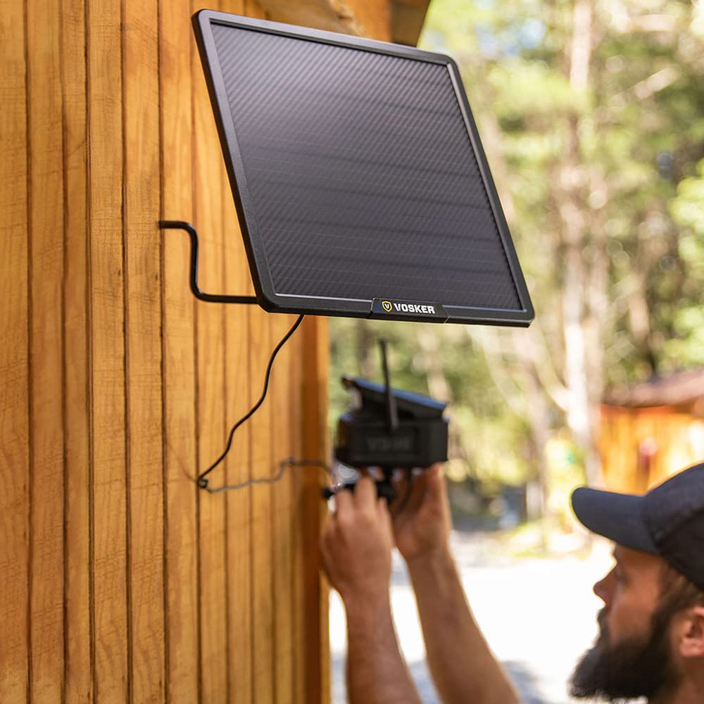 VOSKER 2-in-1 Solar 15,000mAh Wireless Outdoor Power Bank - Universal USB Portable Charger for Smartphones, Tablets, V150/V200/V300 Trail Cameras - Perfect for Camping, Hiking & Emergency Power Backup