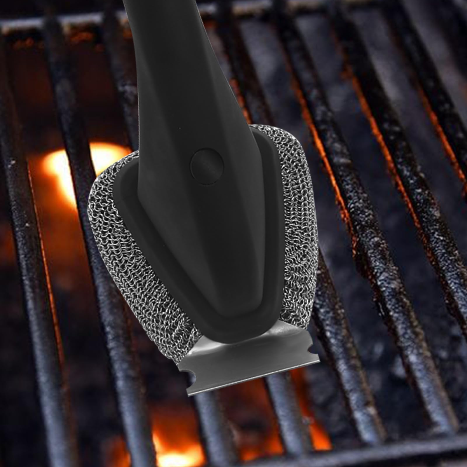 Bristle-Free Stainless Steel Grill Brush - Safe BBQ Cleaning Tool with Ergonomic Grip - Chainmail Scrubber for Outdoor Grills - Perfect for Backyard BBQs, Camping & Tailgating