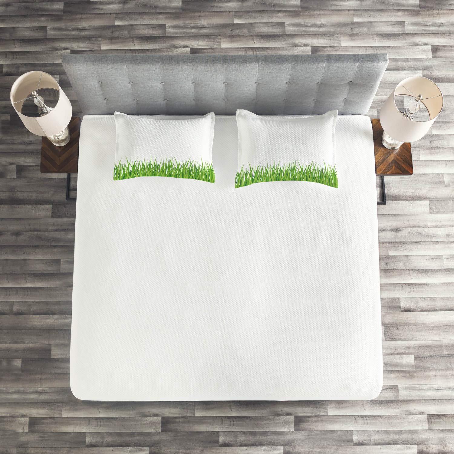 Ambesonne Green Quilt Set - King Size 3-Piece Bedspread with 2 Pillow Shams, Fresh Grass Lawn & Meadow Design in Lime Green & White | Nature-Inspired Bedroom Decor for Spring & Summer | Perfect for Guest Rooms, Master Bedrooms & Cozy Farmhouse Style