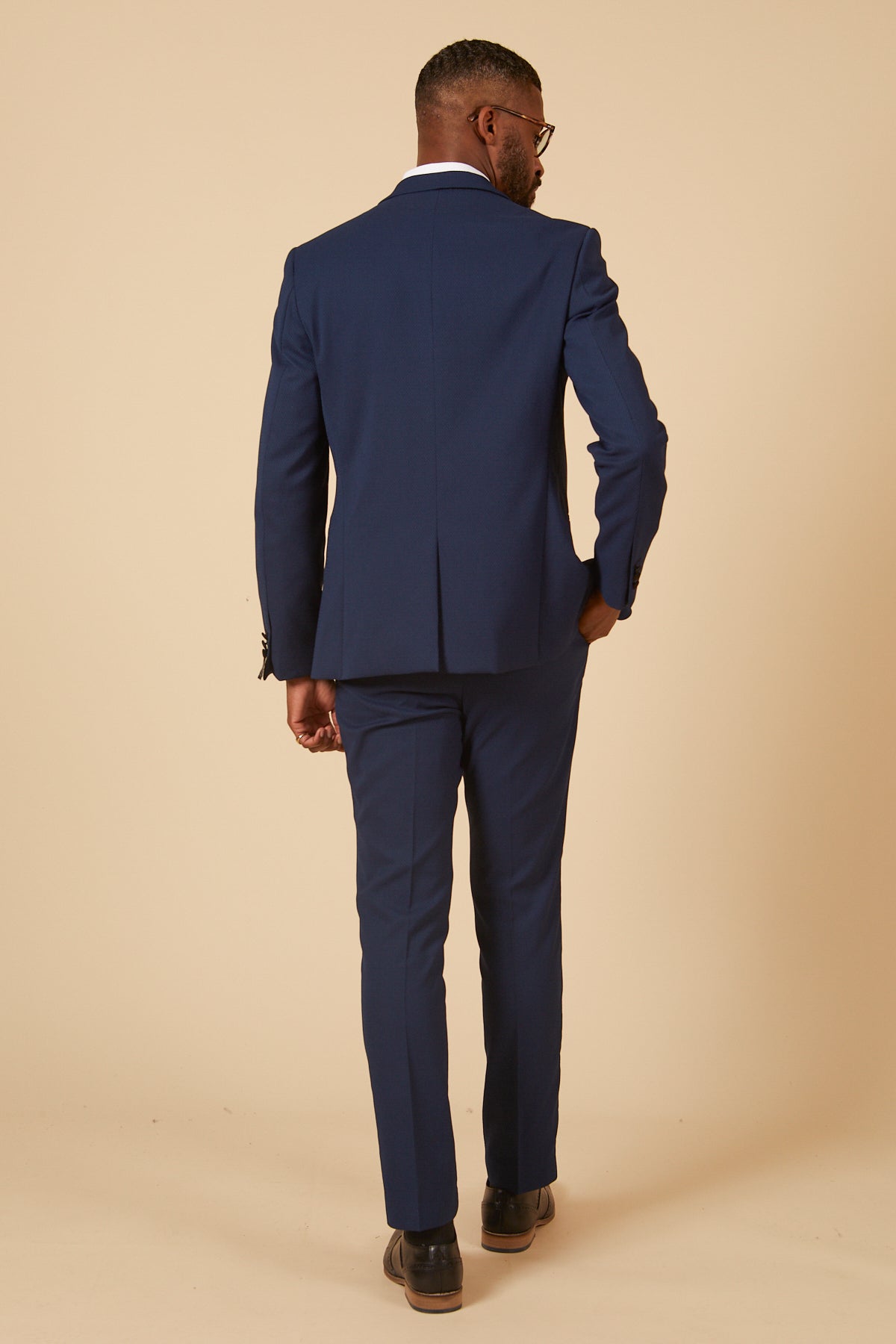 Royal Blue Tuxedo Suit 3-Piece Set with Diamond Lapel Pin - Perfect for Weddings, Prom & Formal Events