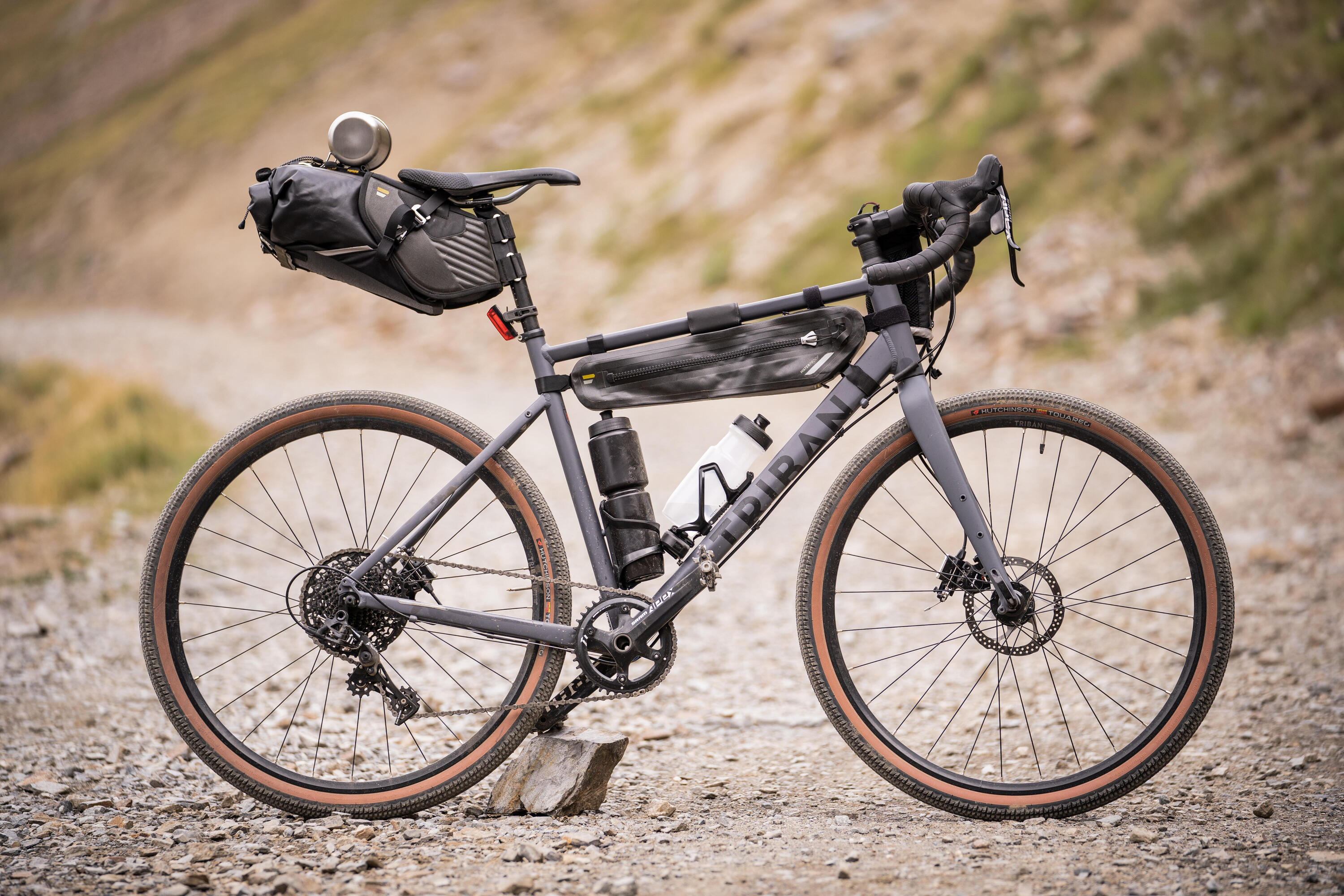 Waterproof Bikepacking Frame Bag IPX6 - Lightweight & Durable Cycling Accessory for Mountain Bikes (Size M/L/XL) - Perfect for Outdoor Adventures, Commuting & Long-Distance Rides