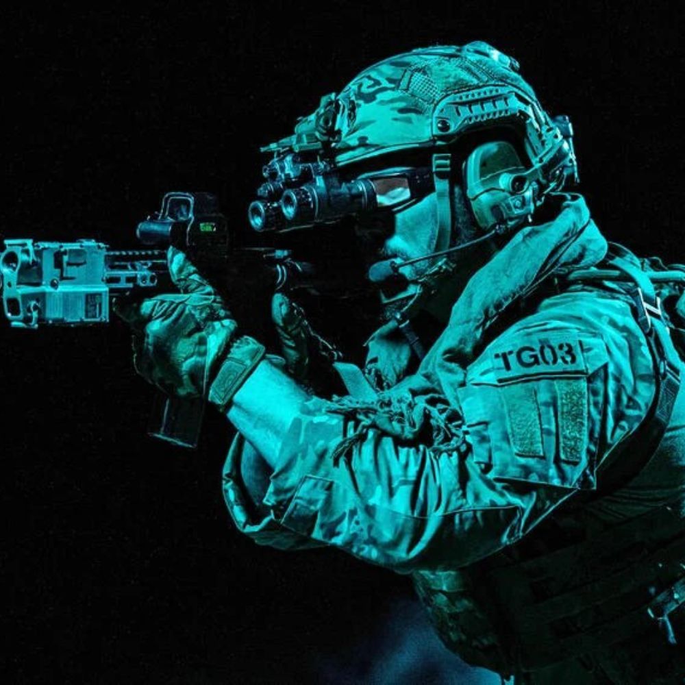 PVS 31A Night Vision Goggles - Gen 3 White Phosphor with 2700 FOM | Military Grade Night Vision for Tactical Operations, Hunting & Outdoor Adventures