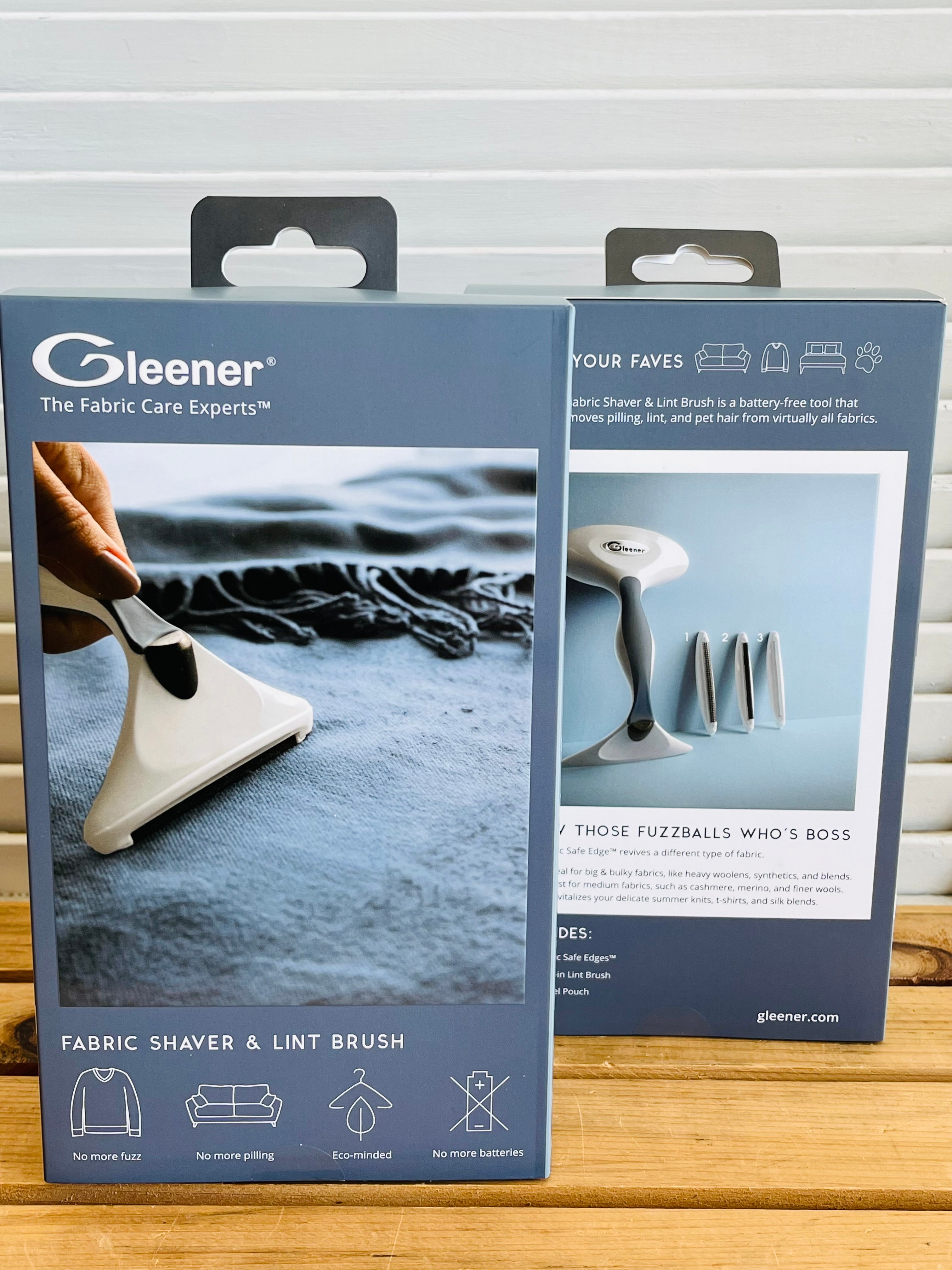 Gleener Fabric Shaver & Lint Remover - Professional Clothes Shaver for Sweaters, Coats & Blankets - Perfect for Removing Pilling, Fuzz & Lint at Home