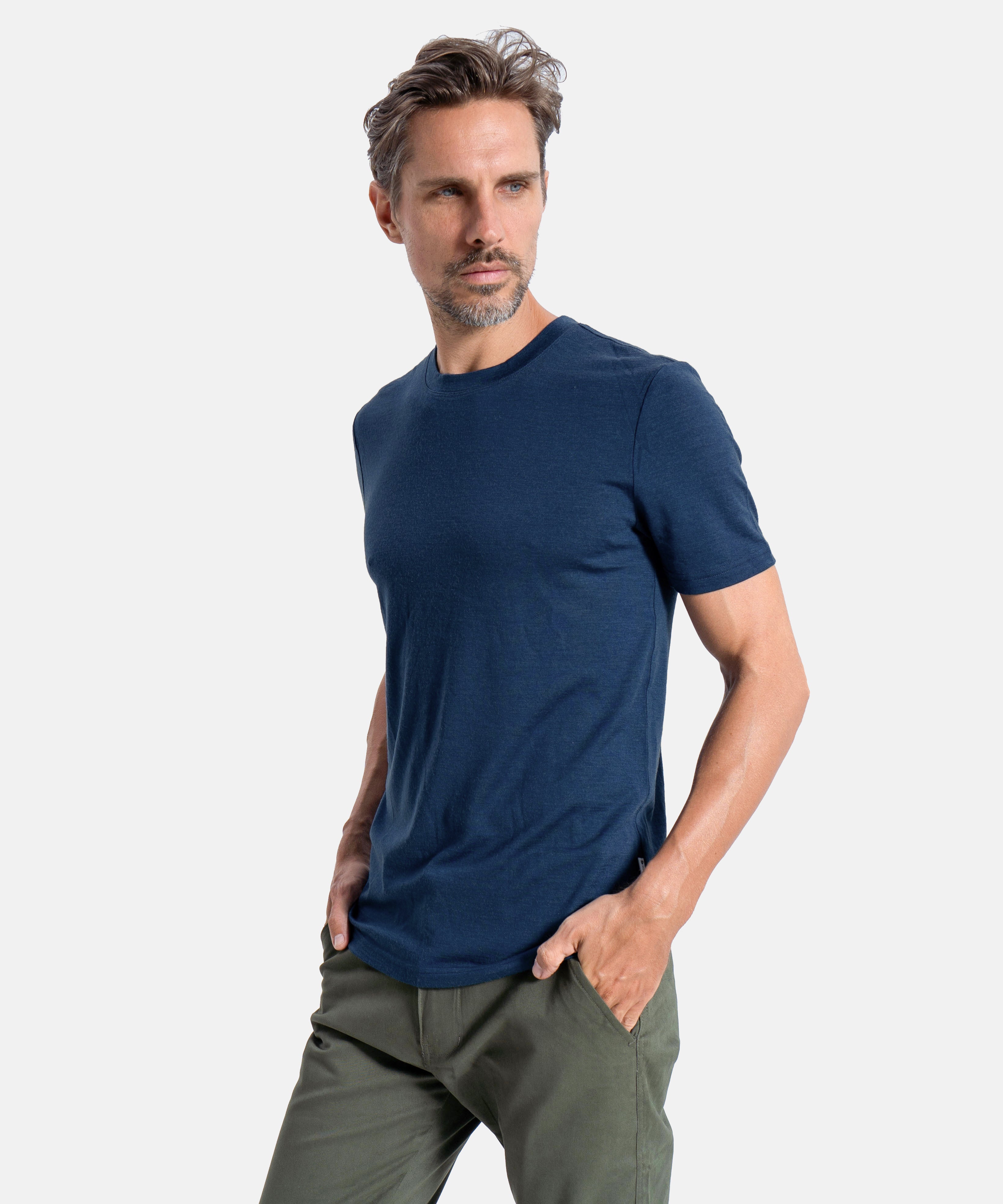 Premium Men's Merino Wool T-Shirt - Soft, Breathable & Odor-Resistant for Outdoor Adventures & Travel