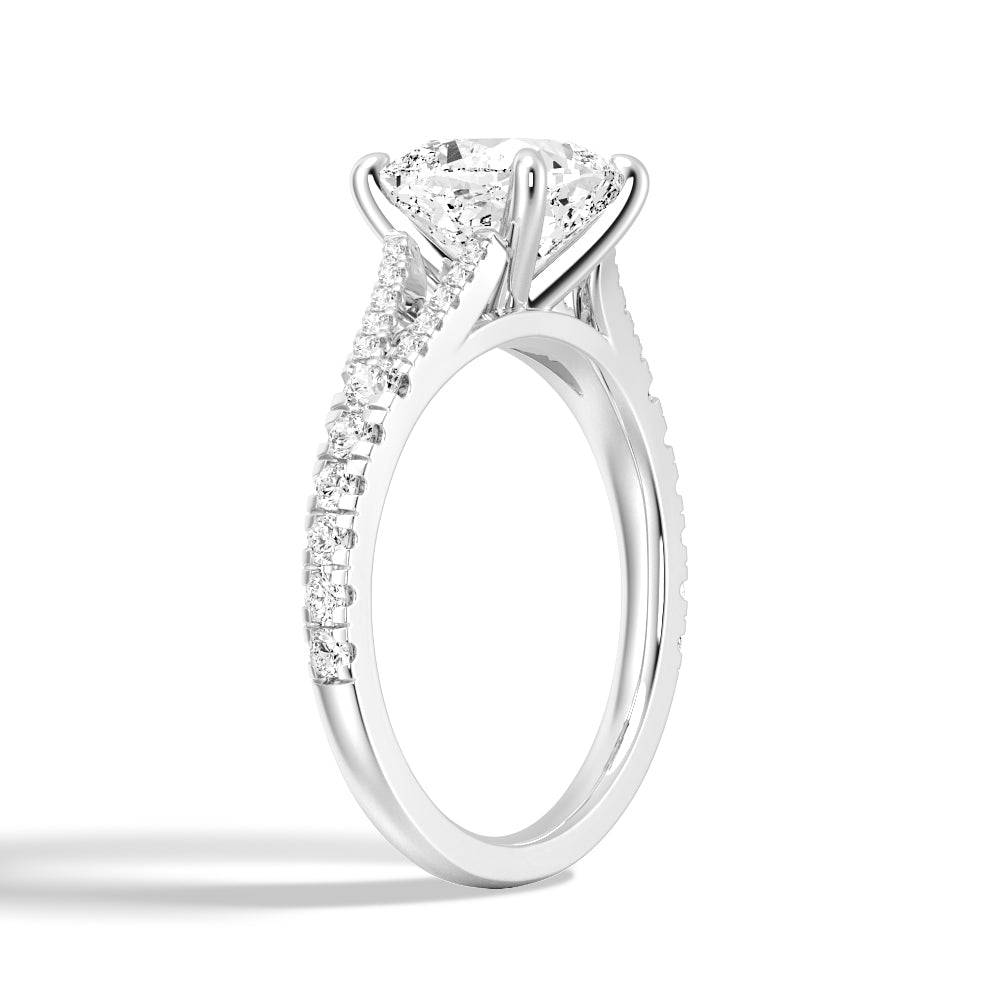 Exquisite Cushion Cut Split Shank Moissanite Engagement Ring for Women - Sparkling Wedding Band, Anniversary Gift, Proposal Jewelry - Perfect for Romantic Proposals, Bridal Sets, and Special Occasions