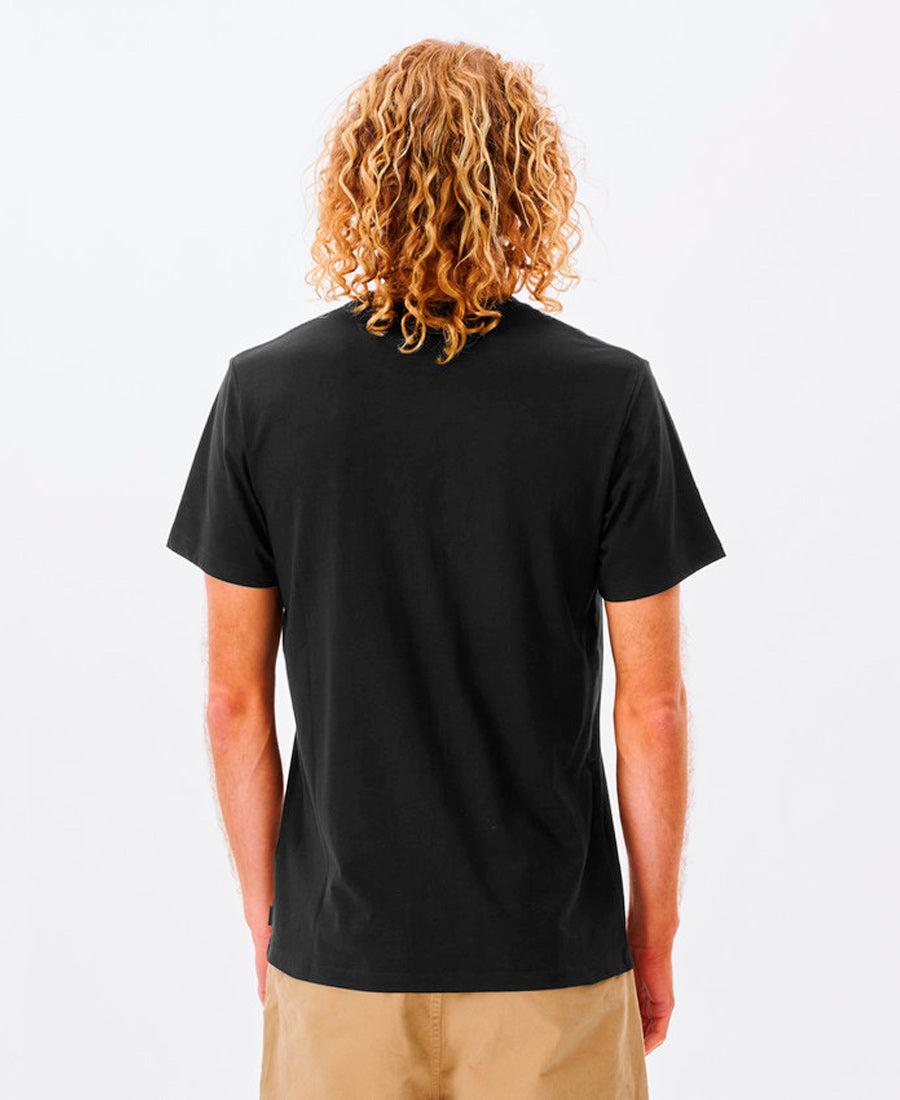 Rip Curl Men's Plain Pocket T-Shirt - Black | Comfortable Casual Wear for Surfing, Beach & Everyday Outfits