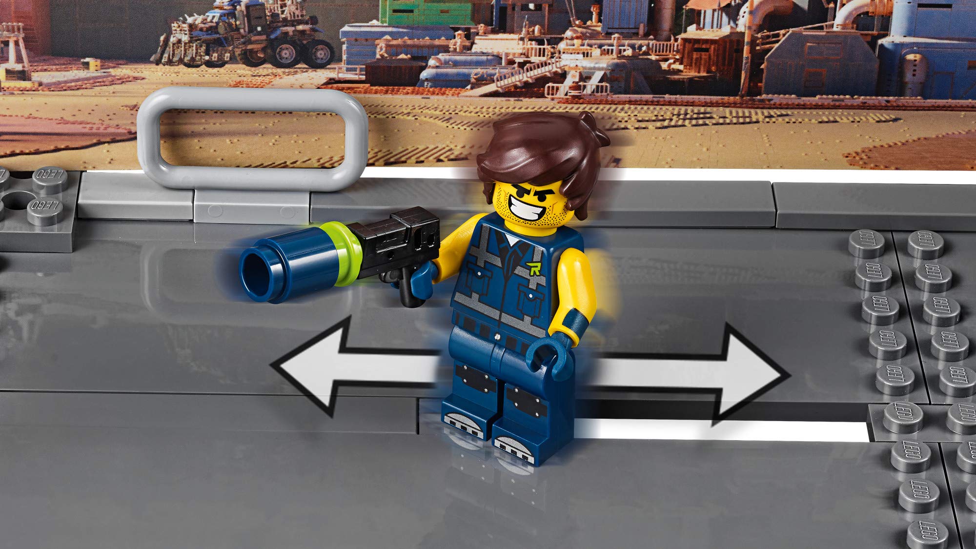 LEGO THE LEGO MOVIE 2 Movie Maker 70820 Building Kit (482 Pieces) - Creative Director Roleplay Toy for Kids with Free Movie Maker App - Perfect for Birthday Gifts, STEM Learning & Family Bonding Activities (New 2019)