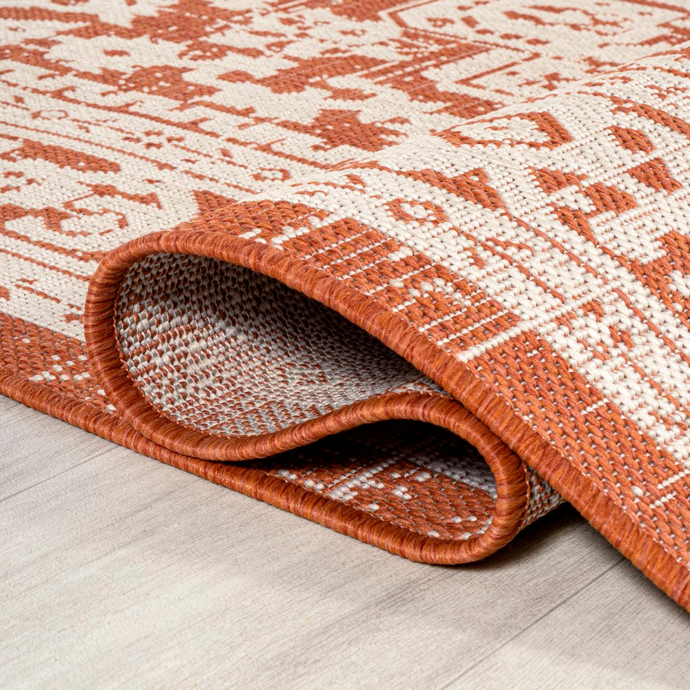 Sinjuri Medallion Textured Weave Indoor/Outdoor Runner Rug - Durable & Stylish for Hallway, Patio, or Entryway Decor