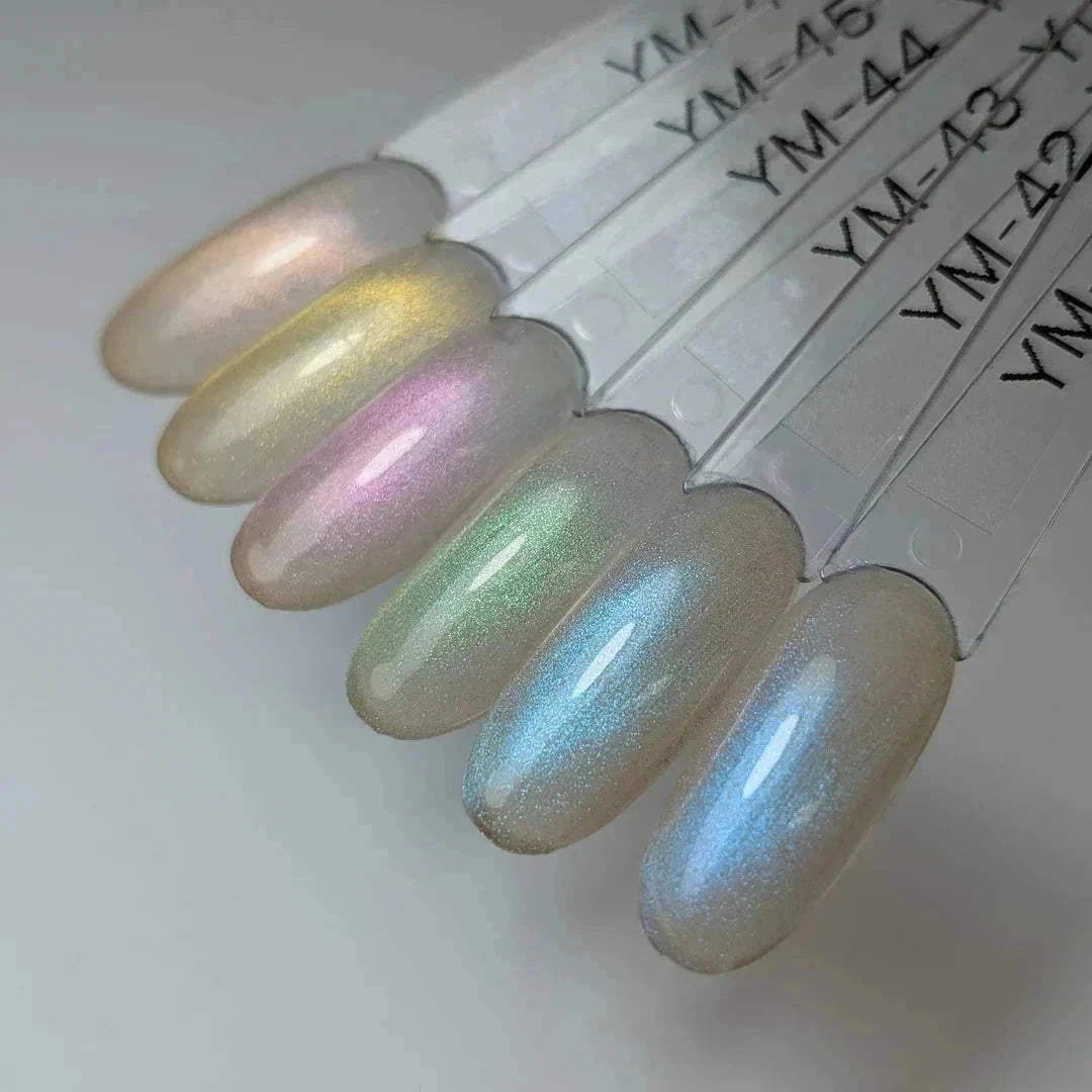 Kokoist Yume Magnet YM 43 Yume Green Nail Gel Polish - Long Lasting Vegan Gel Polish for Salon & Home Manicures - Perfect for Nail Art, French Tips & Special Occasions