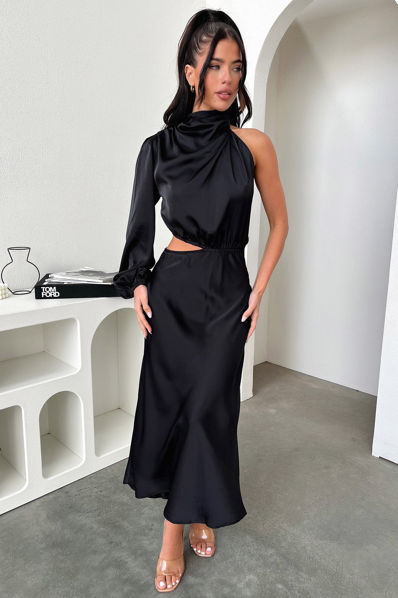 Atoni Women's Midi Dress - Elegant Black Flowy Summer Dress for Casual Wear, Office & Party | Plus Size Options Available