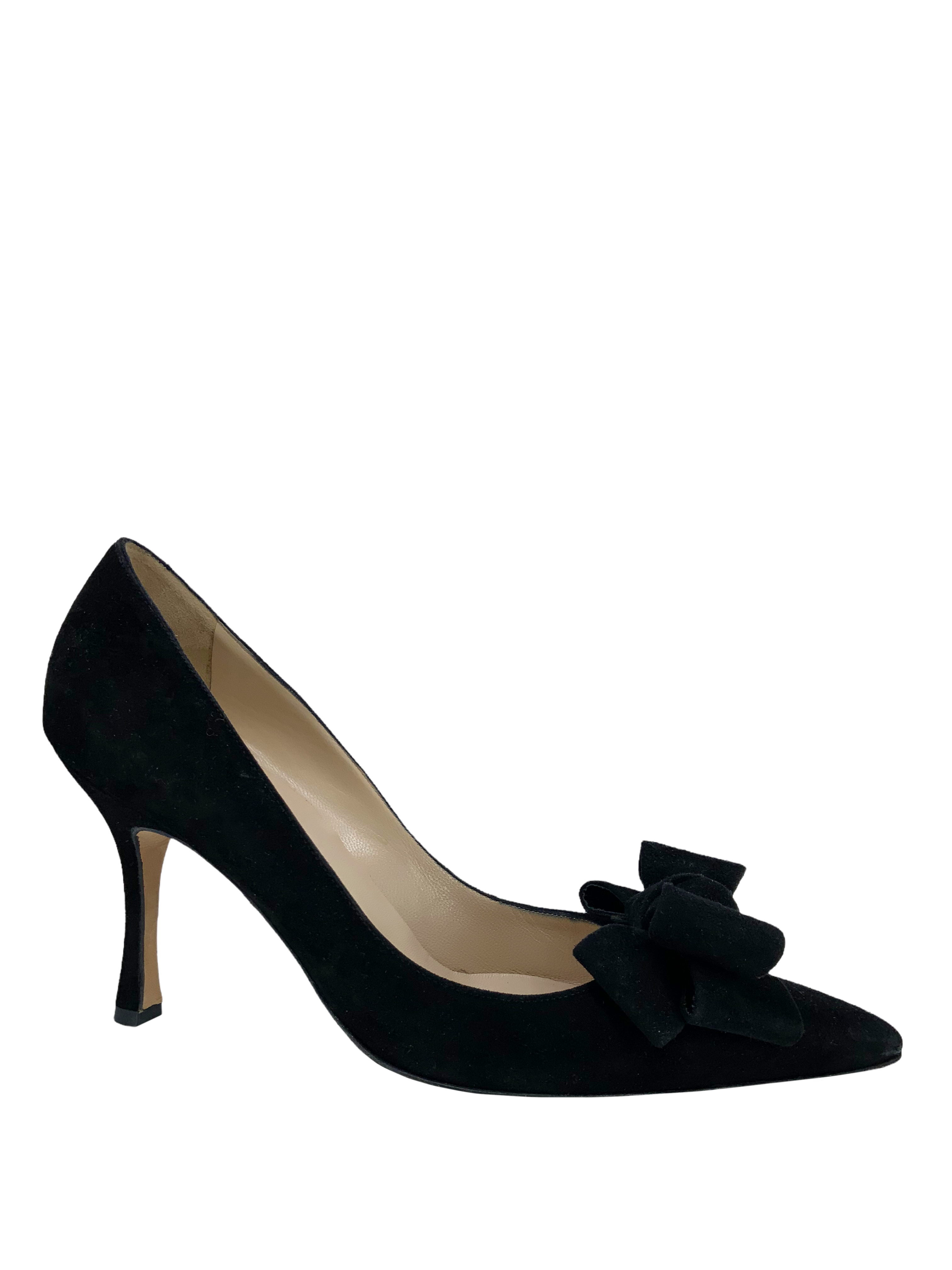 Manolo Blahnik Lisanew Suede Pumps Women's Size 7.5 - Elegant High Heels for Parties, Weddings & Special Occasions