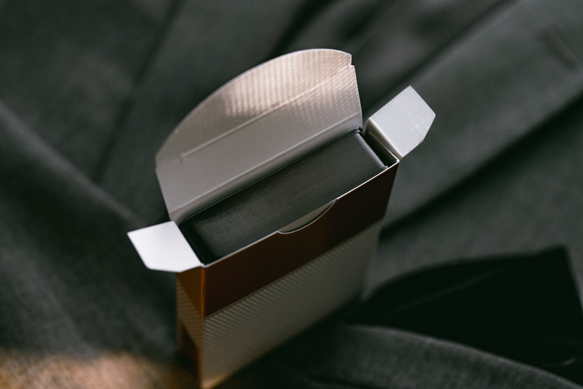 Premium Gilded Edition Luxury Playing Cards - Table Players Vol. 06 | Elegant Casino Style, Poker Night, Cardistry & Magic Tricks | Perfect for Game Nights, Gifts & Collectors
