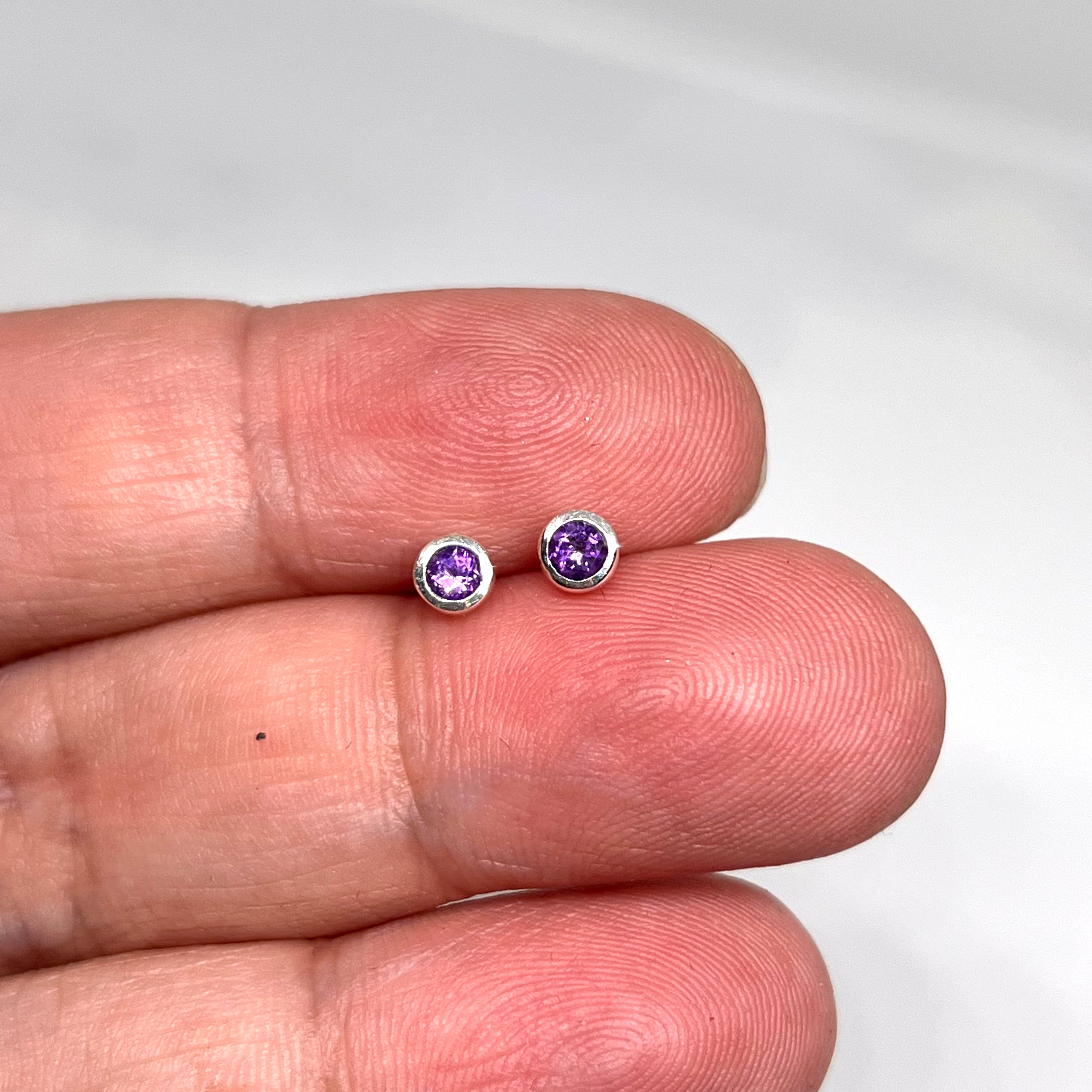 3mm Round Faceted Gemstone Bezel Set Stud Earrings - PSE004 | Elegant Everyday Jewelry for Women, Perfect for Work, Parties & Special Occasions