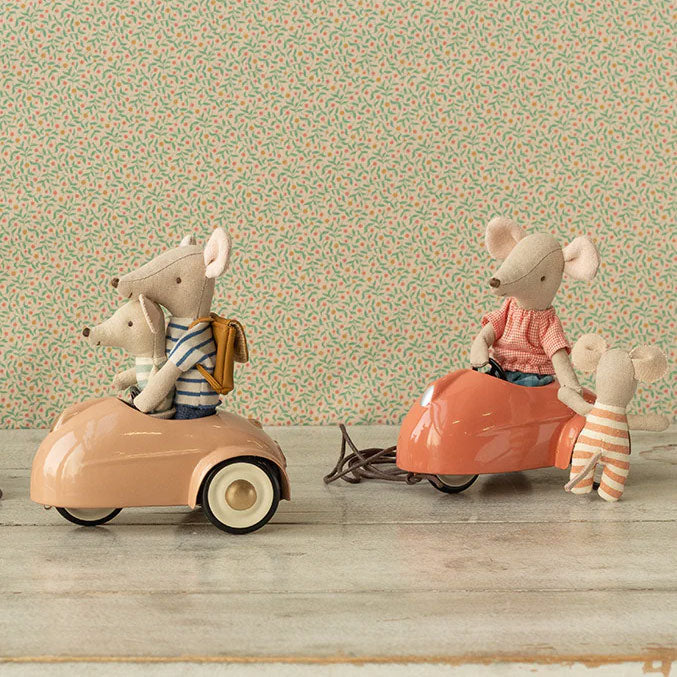 Maileg Mouse Car - Dark Powder | Miniature Toy Vehicle for Kids & Collectors | Perfect for Pretend Play, Gift Giving & Nursery Decor