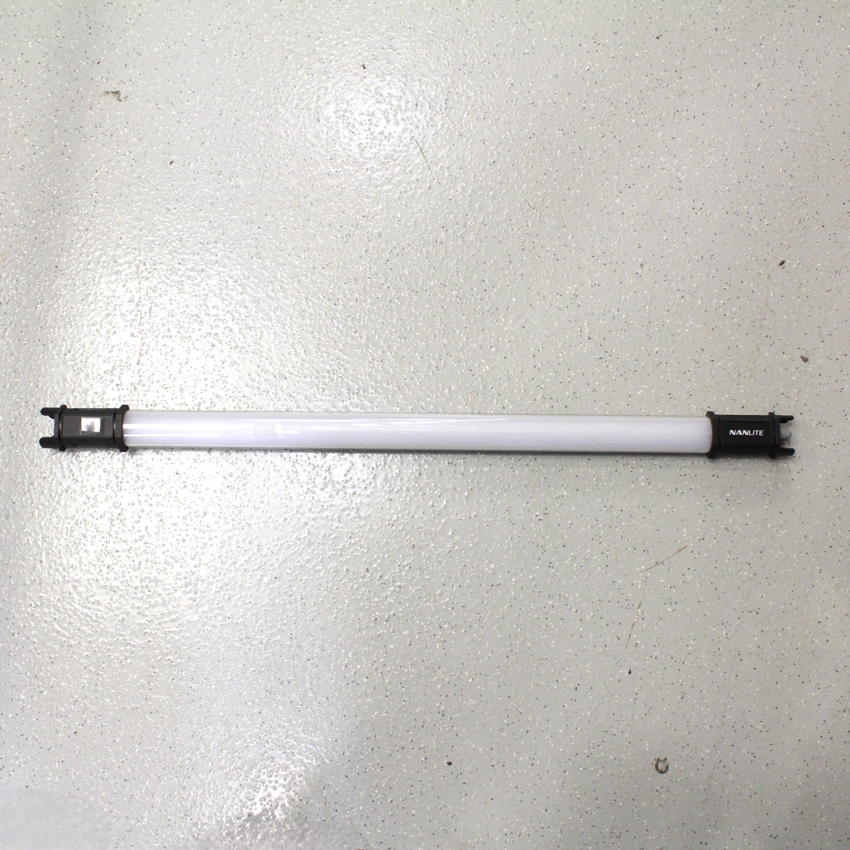NanLite PavoTube 15C 2ft RGBW LED Tube Light with Built-in Battery - Perfect for Photography, Videography & Studio Lighting (Open Box Excellent Condition)