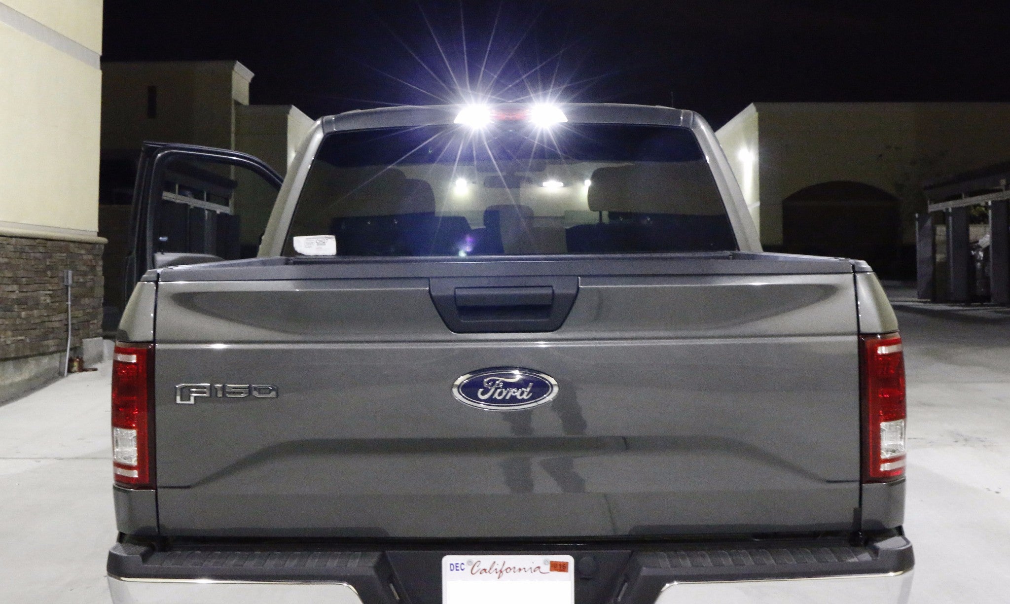 10 SMD LED Bulbs for Ford Chevy GMC - High Mount 3rd Brake Stop Light Replacement - Bright & Durable LED Lights for Trucks & SUVs - Perfect for Night Driving & Enhanced Safety