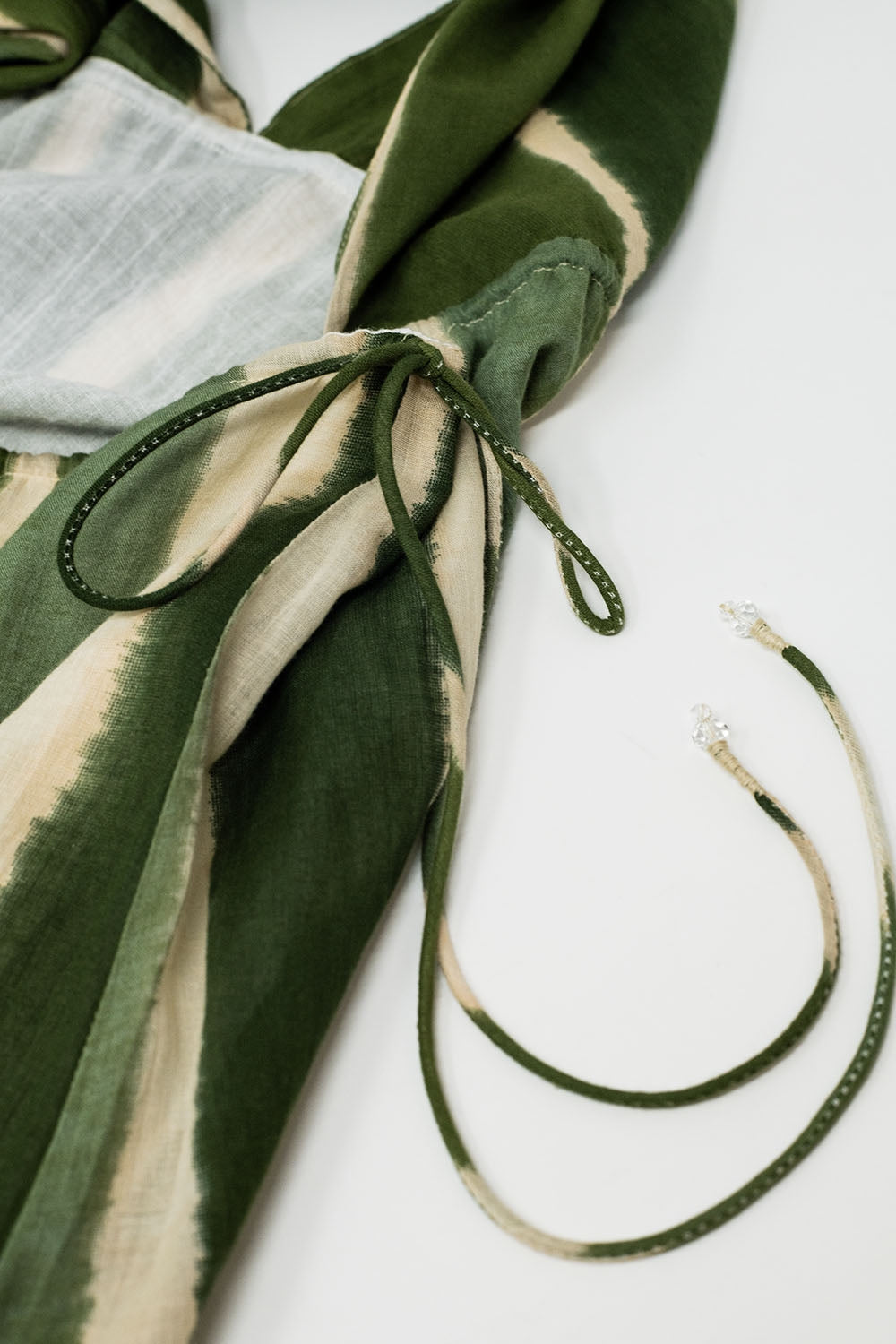 Elegant Green Striped V-Neck Backless Long Robe with Side Slits - Perfect for Spa, Bridal Party, and Loungewear
