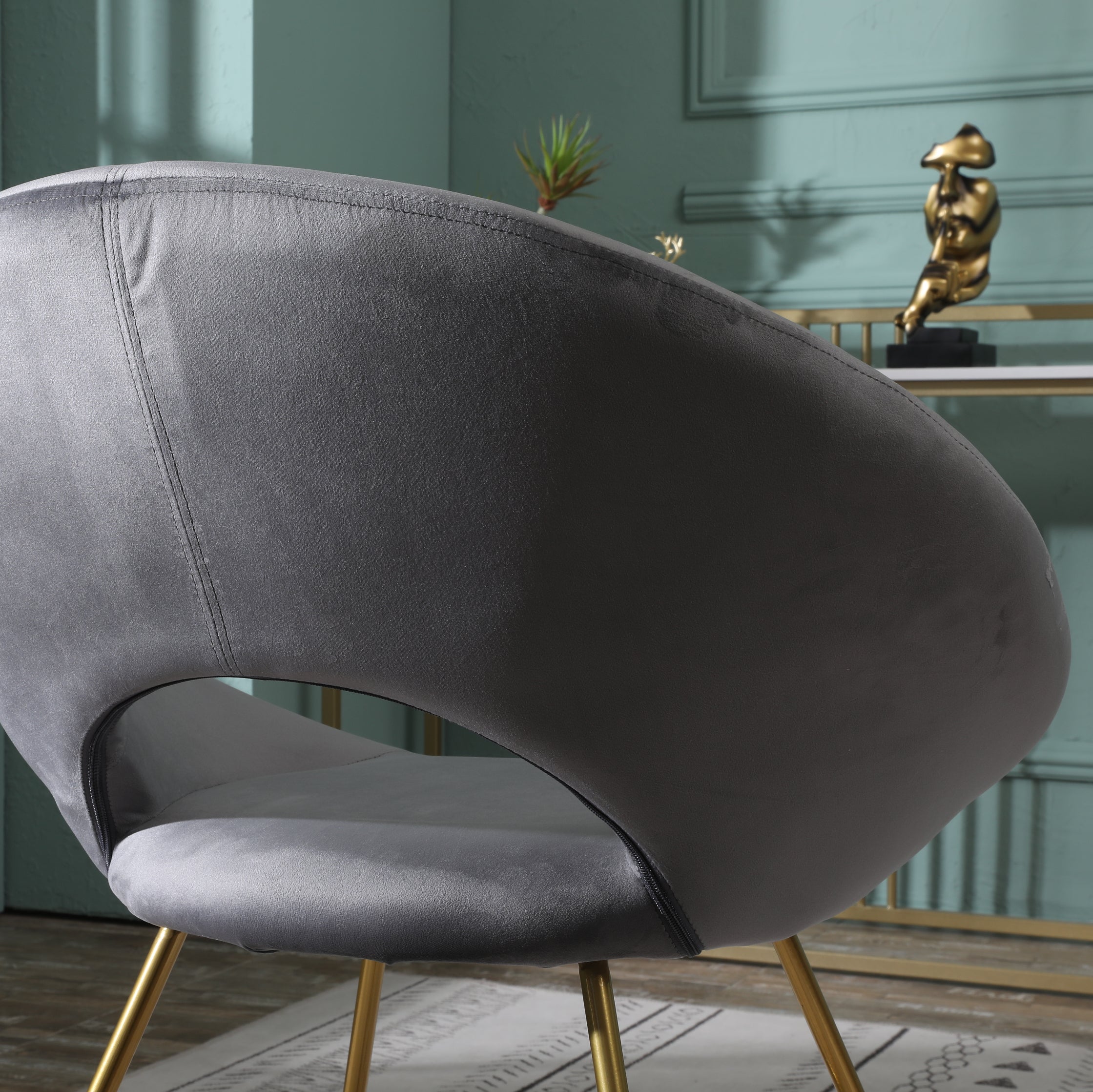 Roundhill Furniture Slatina Silky Velvet Upholstered Accent Chair - Modern Velvet Lounge Chair with Solid Wood Legs for Living Room, Bedroom & Office Decor