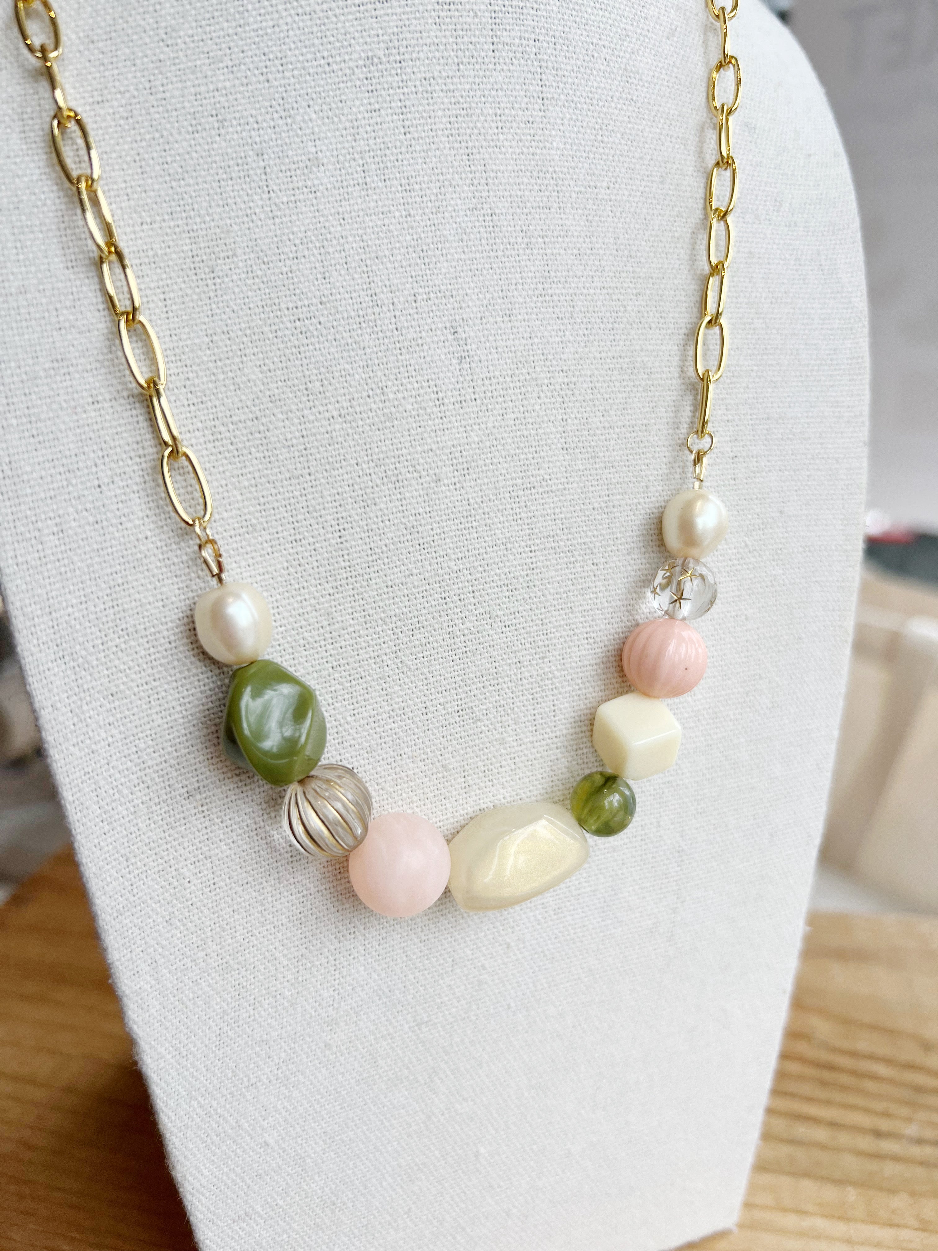 Elegant Half Beaded Lucite Necklace for Women - Lightweight Fashion Jewelry for Parties, Weddings & Everyday Wear