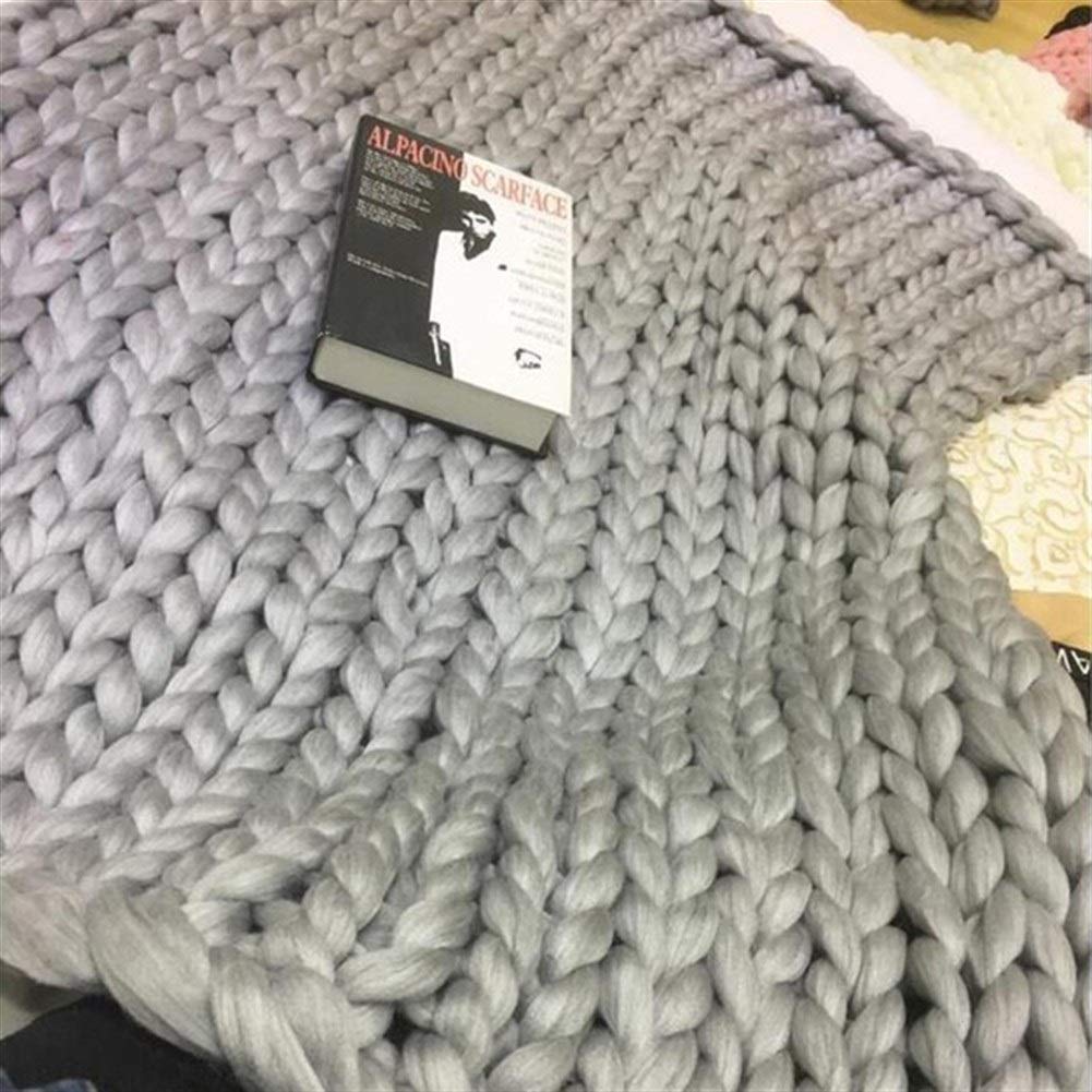 Cozy Chunky Merino Wool Knit Blanket - 60x60cm Light Gray Hand-Knit Throw for Sofa, Bed & Home Decor - Warm Winter Blanket for Living Room, Nursery & Gift Giving