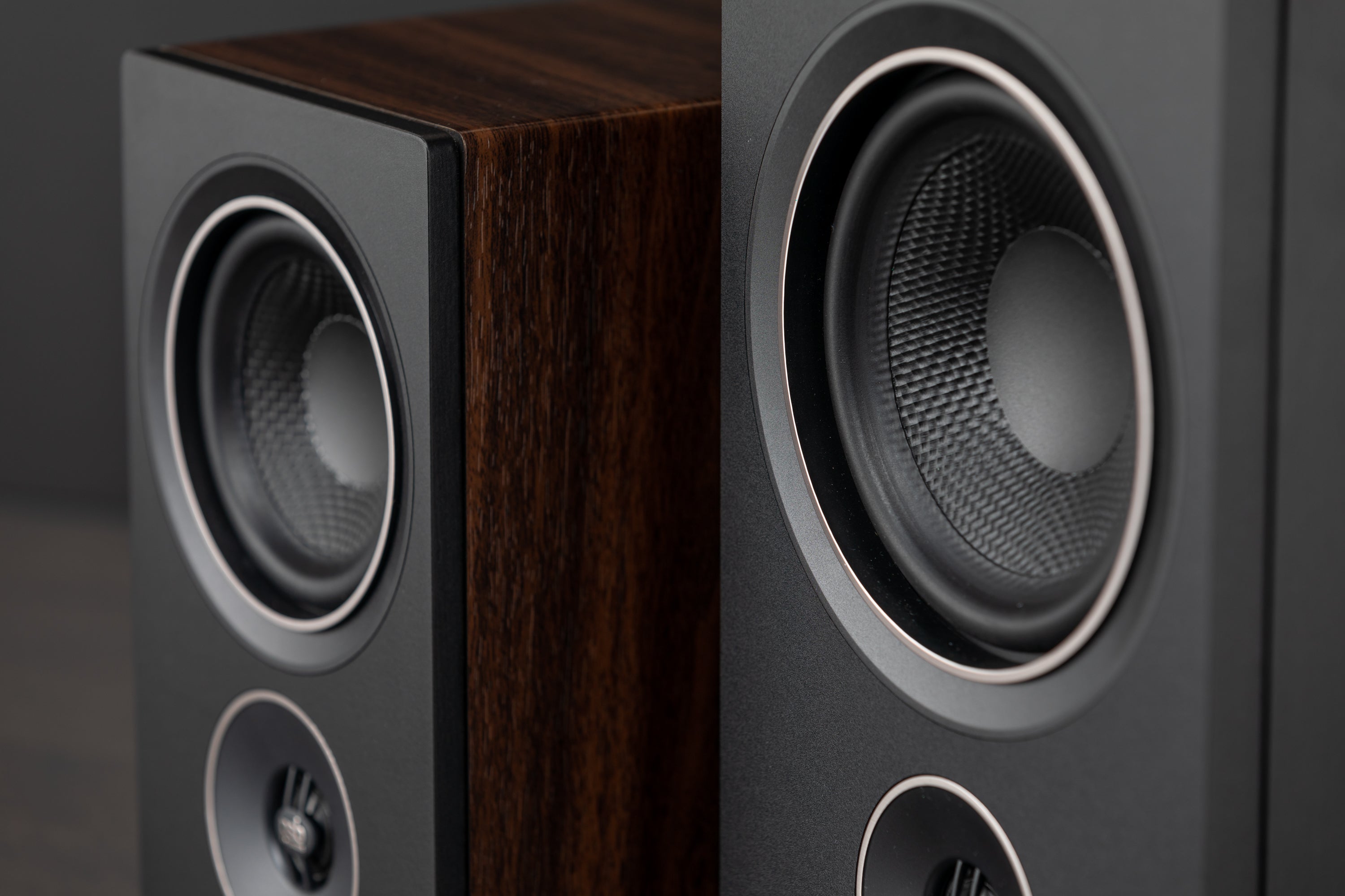 PSB Alpha P3/P5 Compact Bookshelf Speakers - High Fidelity Audio for Home Theater & Music Listening | Perfect for Small Spaces & Desktop Setups