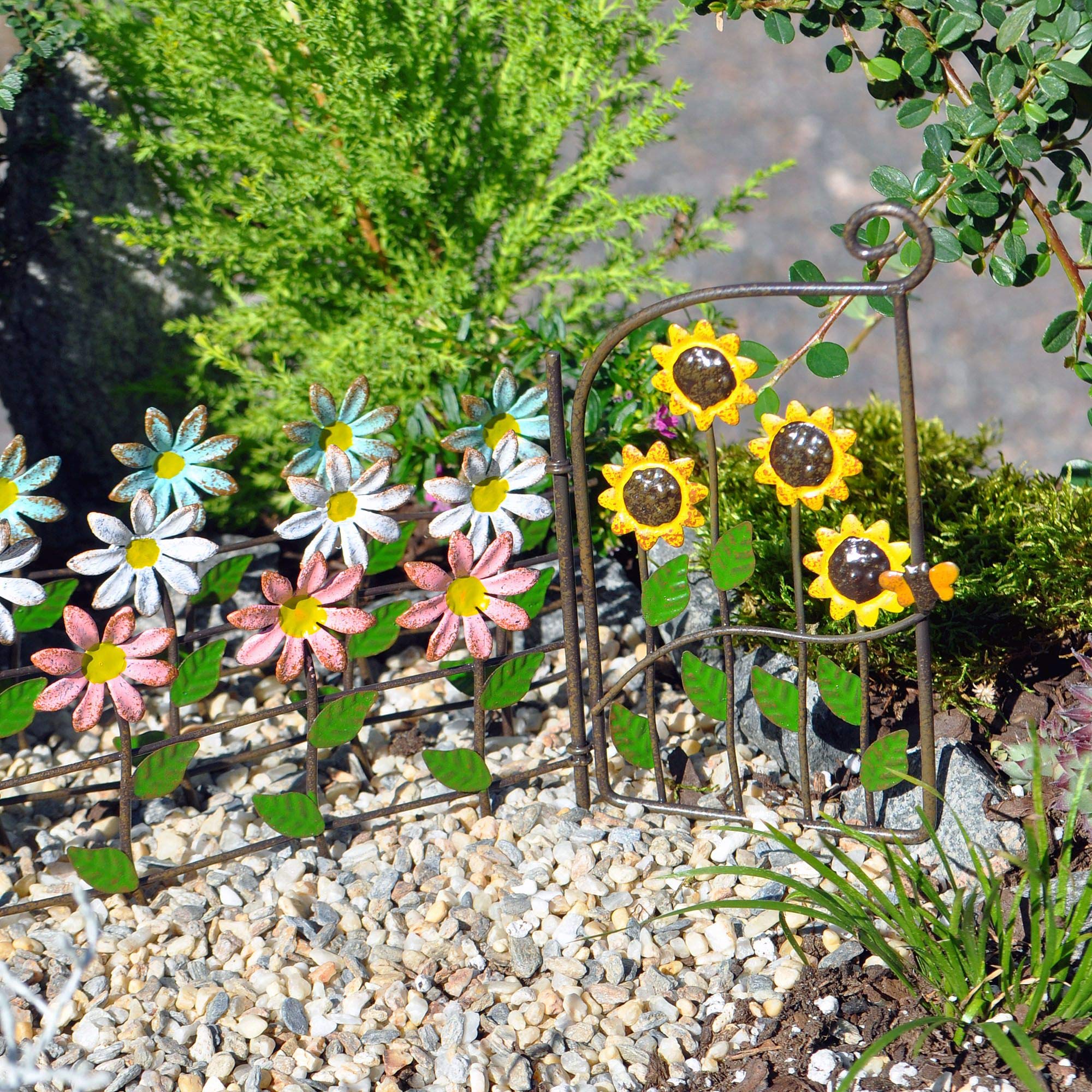 Miniature Sunflower Gate for Fairy Gardens - Perfect for DIY Miniature Landscapes, Fairy Houses & Tiny Garden Decor