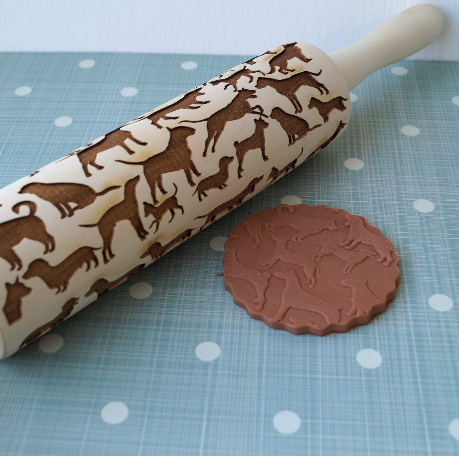 Dog Design Embossing Rolling Pin for Cookies - Wooden Cookie Decorating Tool for Baking, DIY Crafts & Holiday Gifts