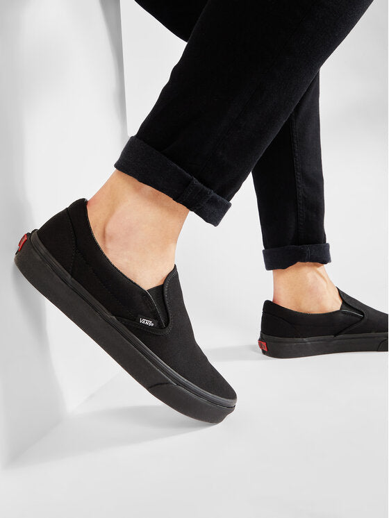 Vans Classic Slip-On Sneakers for Men & Women - Black Canvas Casual Shoes for Skateboarding, Walking & Everyday Wear