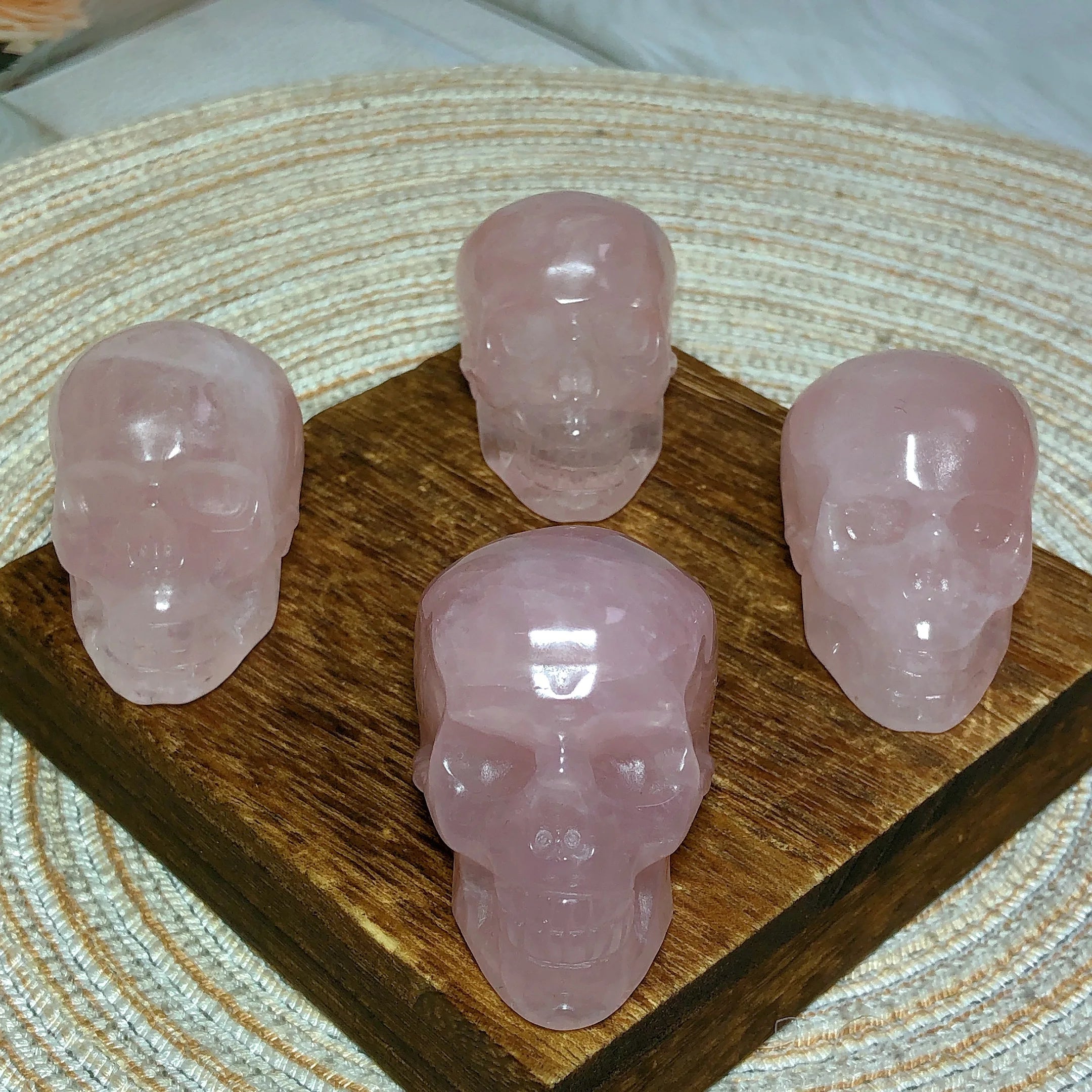 Natural Rose Quartz Crystal Skull Carving - Reiki Healing Stone, Positive Energy Decor, High Quality Mineral Specimen for Home & Office Decoration | Meditation, Feng Shui, Spiritual Gifts