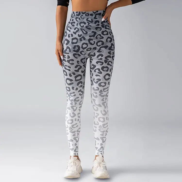 Leopard Print High Waist Seamless Yoga Pants for Women - Sexy Scrunch Butt Leggings for Gym, Workout & Running | Perfect for Fitness, Jogging and Casual Wear