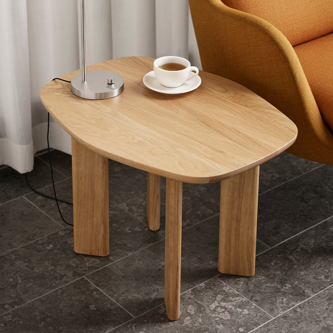 Vintage Wooden Analog Side Table - Small End Table for Living Room, Bedroom & Office - Classic Nightstand with Storage Shelf
