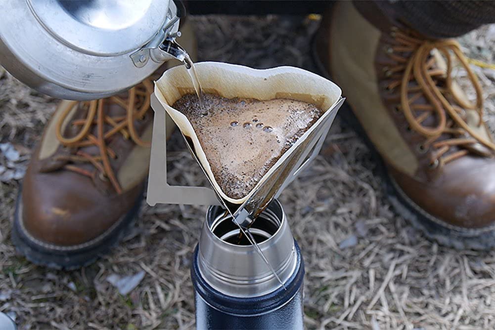 IPPINKA Munieq Tetra Portable Coffee Drip - Collapsible Travel Coffee Maker, 3.5 Cup Capacity, Space-Saving Gray Matte Design for Camping, Office & Outdoor Adventures
