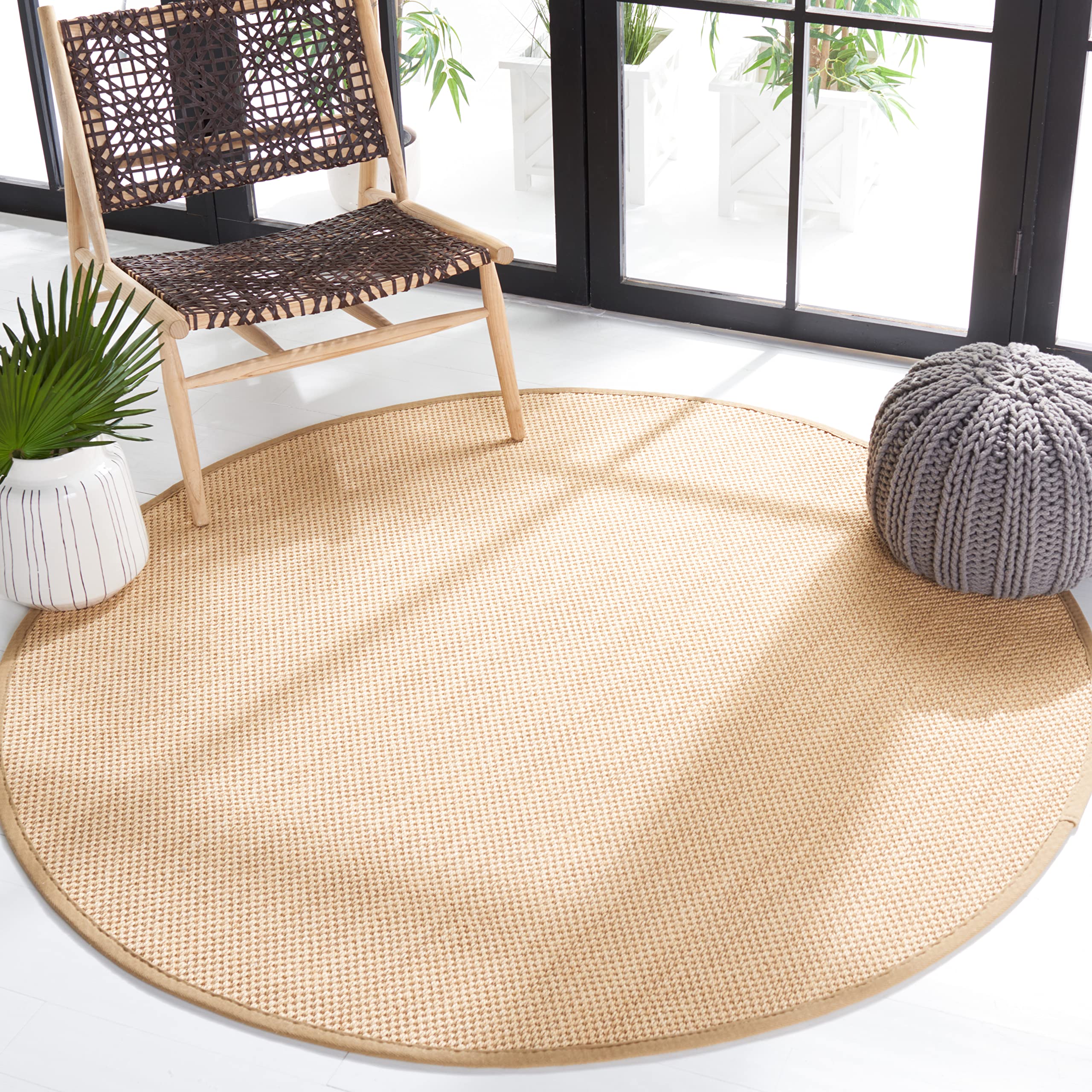 SAFAVIEH Natural Fiber Collection 10' Round Area Rug - Maize & Linen with Sisal Border, Easy Care Indoor Rug for High Traffic Areas | Perfect for Living Room, Bedroom, Dining Room & Home Decor (NF141B)