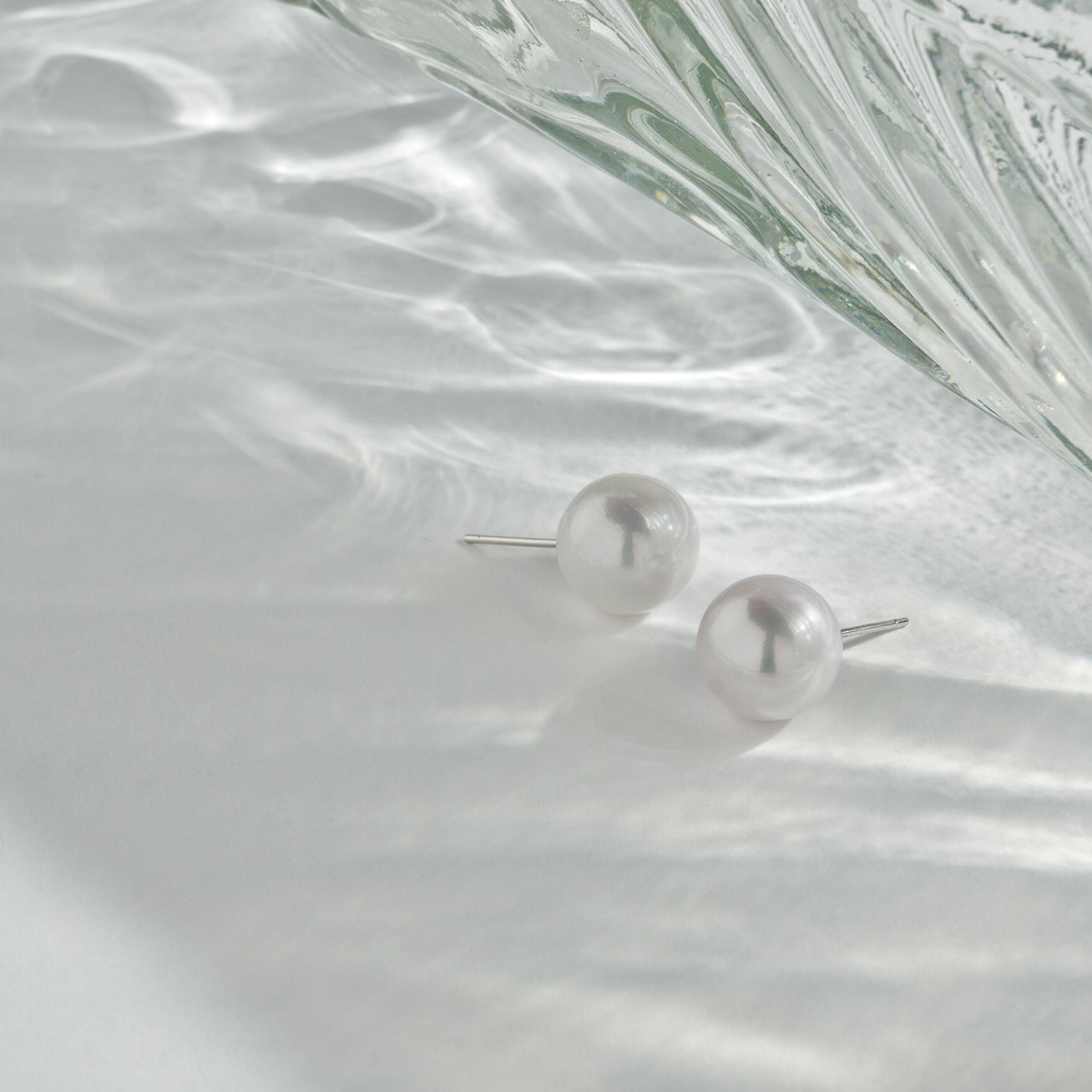 18K Gold Premium Edison White Pearl Stud Earrings KE00020 - Elegant Jewelry for Women, Perfect for Weddings, Parties & Everyday Wear