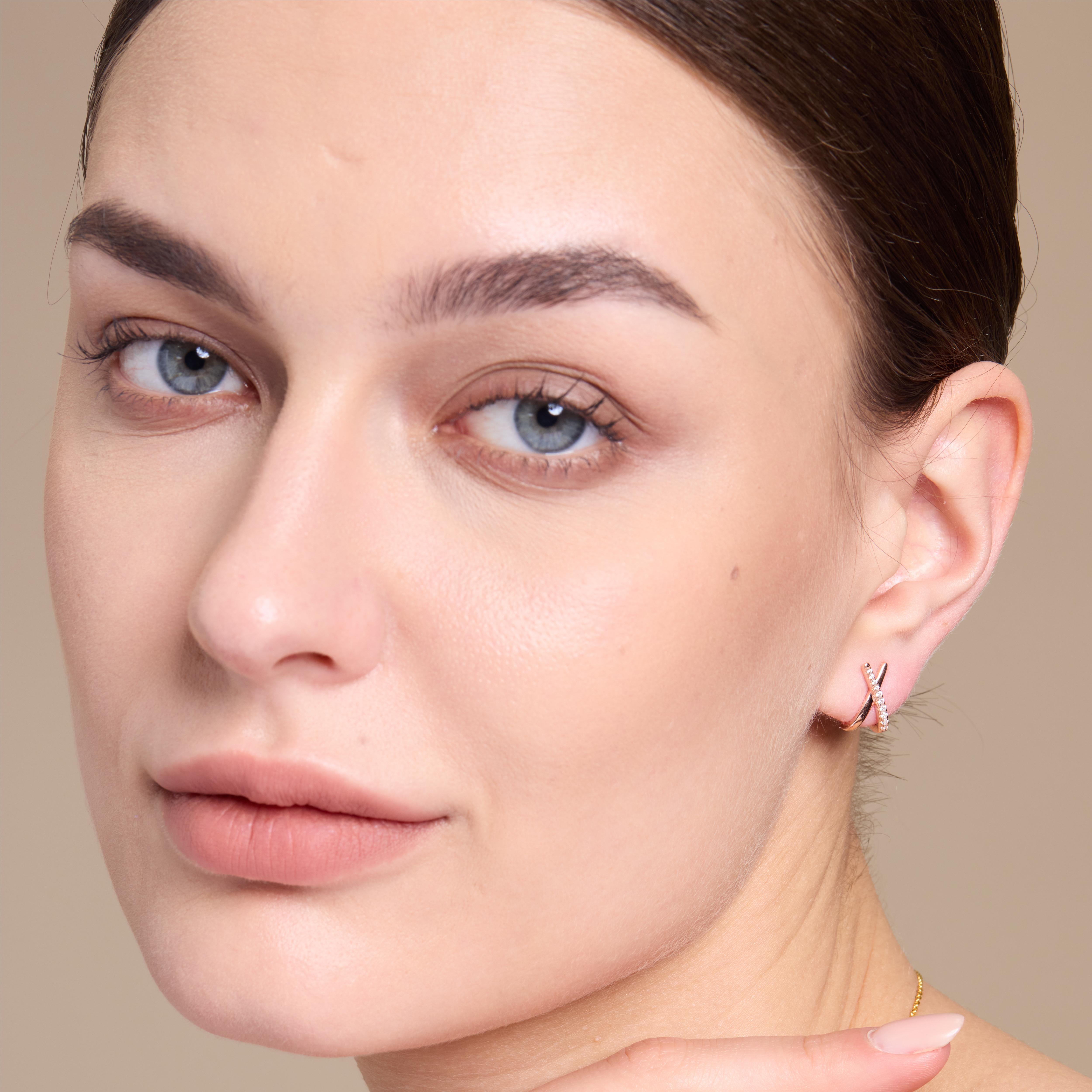 Stylish Horn Stud Earrings for Women - Trendy & Elegant Jewelry Gift for Everyday Wear or Special Occasions