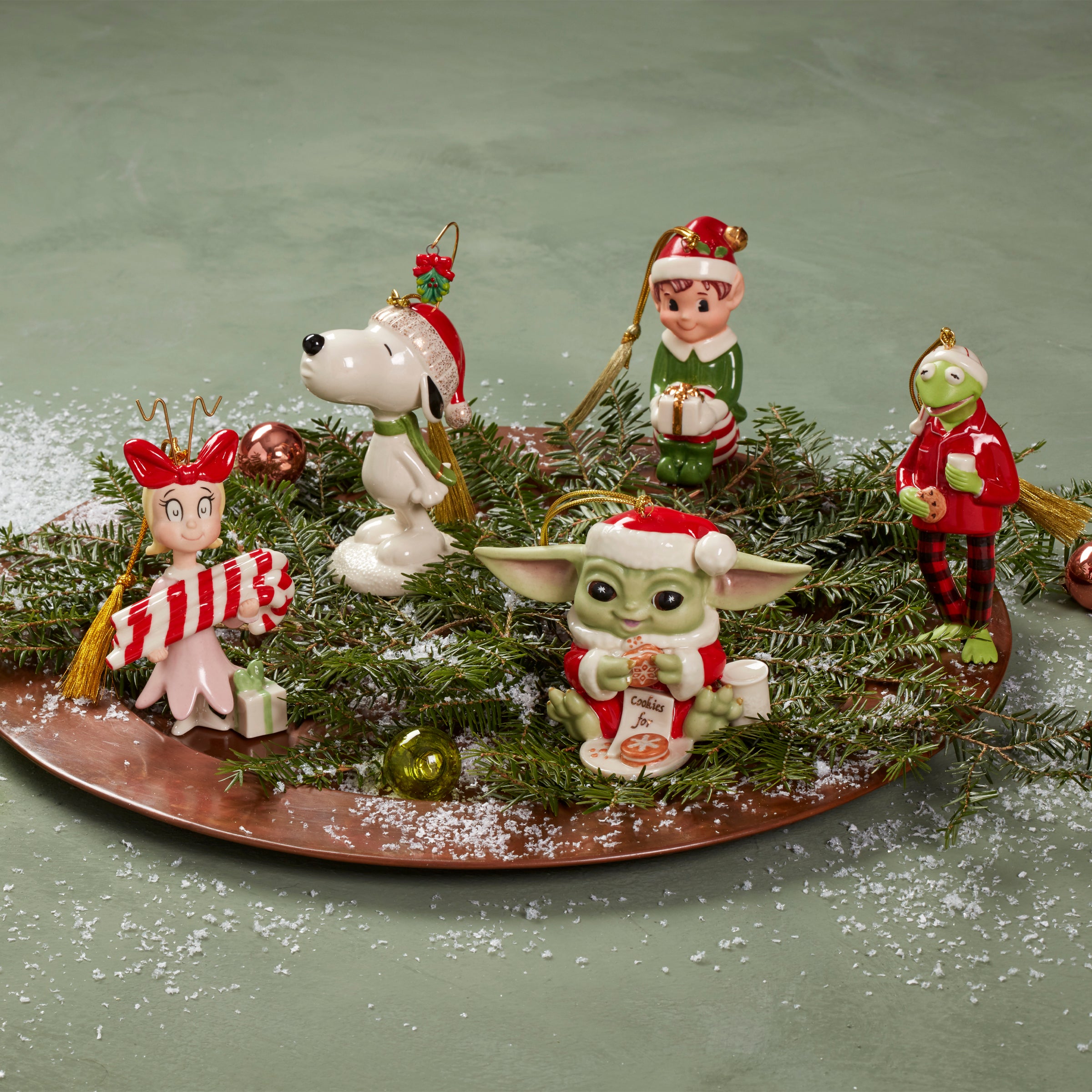 Cindy Lou Who Christmas Ornament - Whoville Holiday Decor for Tree, Gift & Home - Perfect for Christmas Decorations & Dr. Seuss Fans