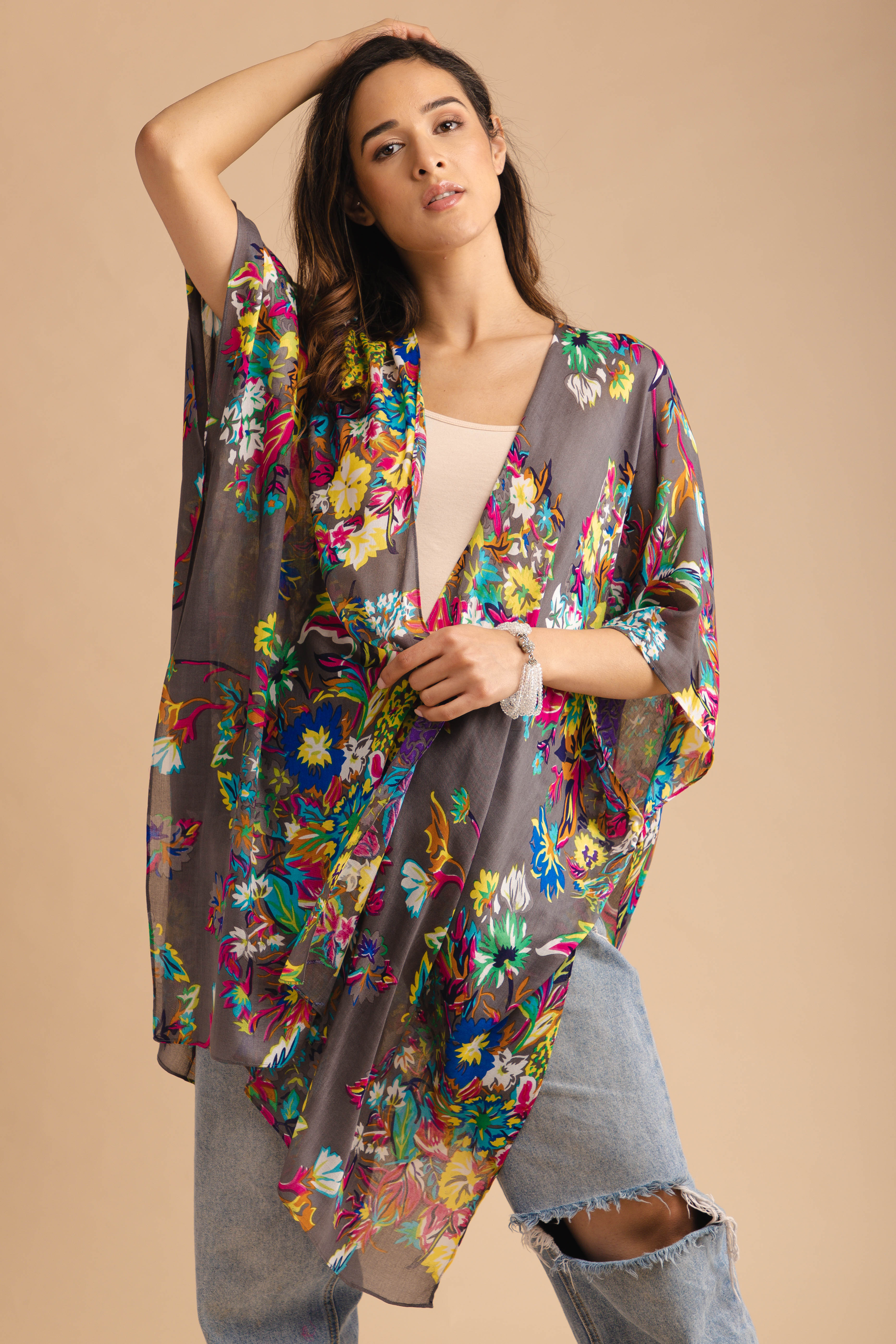 Elegant Floral Kimono Robe - Lightweight & Flowy Women's Cover Up for Beach, Pool, or Lounge Wear