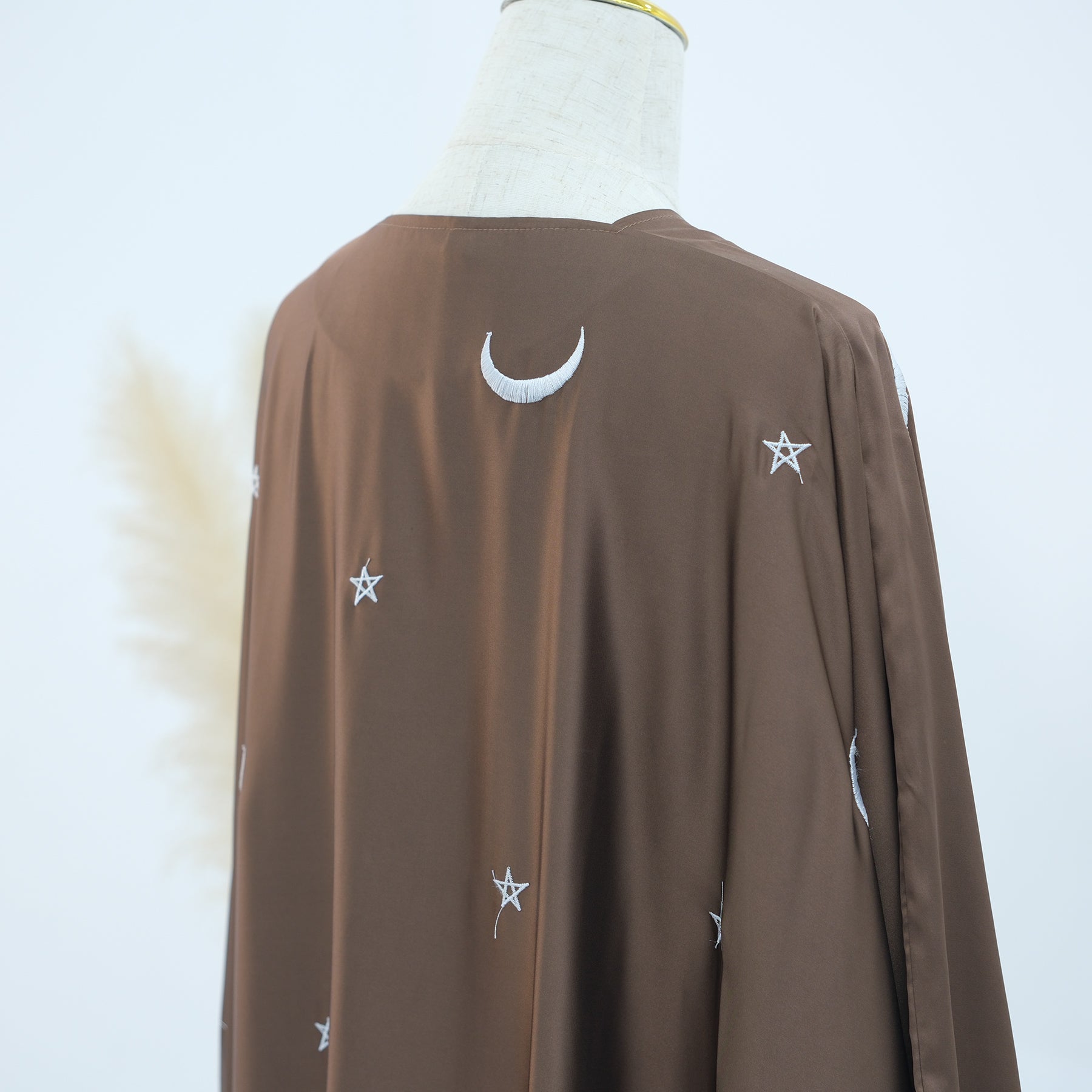 Elegant Hannah Moon Star Open Abaya in Brown - Modest Islamic Prayer Dress for Women - Perfect for Daily Wear, Mosque Visits & Special Occasions