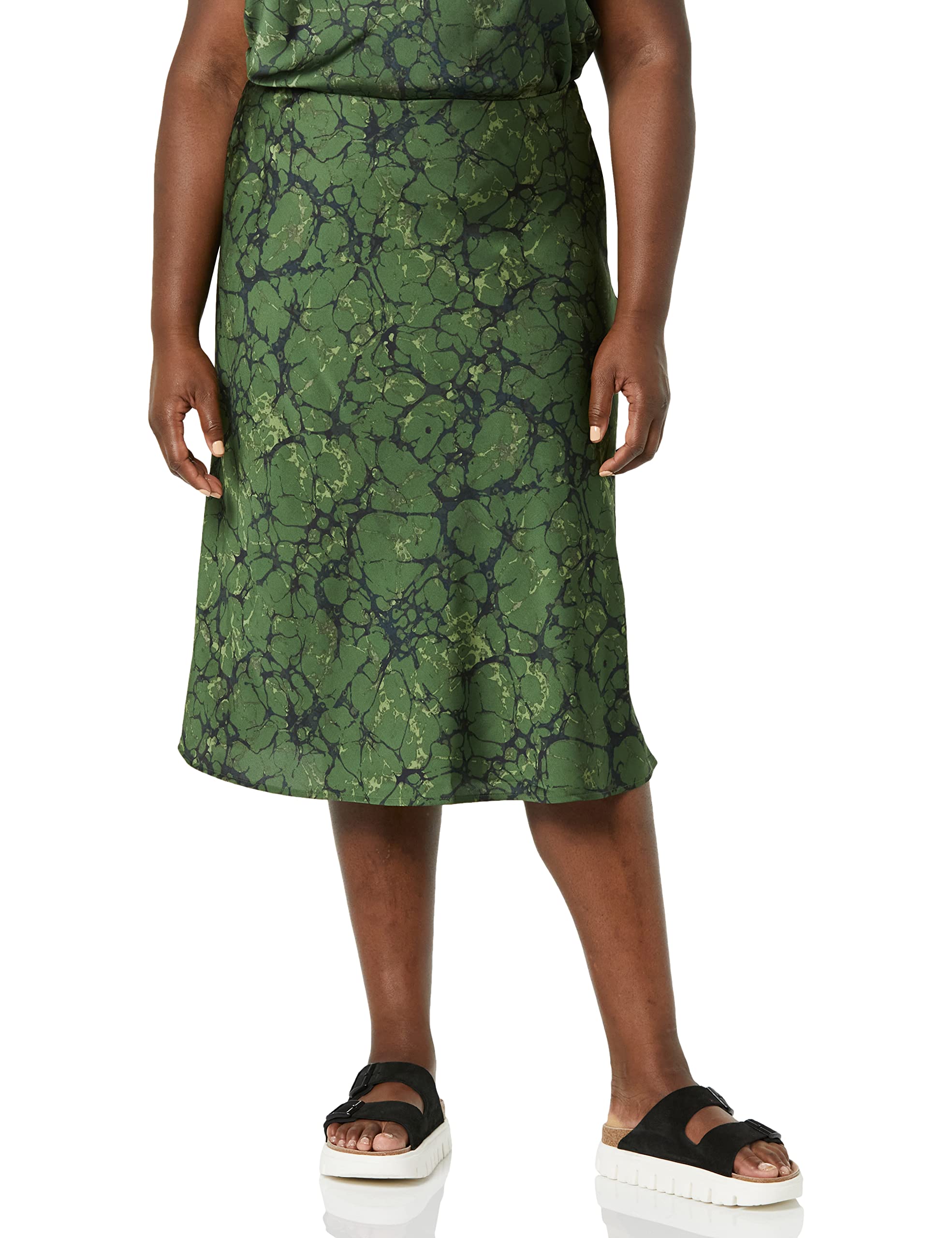 Amazon Essentials Women's Georgette Slip Skirt - Flowy Midi Skirt for Women, Comfortable Stretch Waistband, Perfect for Work, Date Night & Summer Outfits