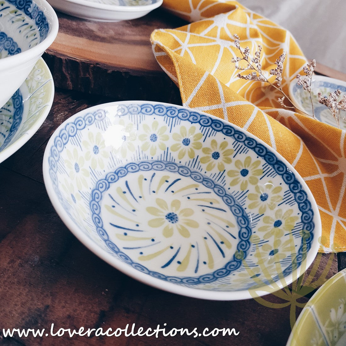 Awasaka Japan Green & Blue Daisy Tea & Dinnerware Set - Elegant Japanese Ceramic Tableware for Tea Time & Dining - Perfect for Home, Restaurants & Gifts