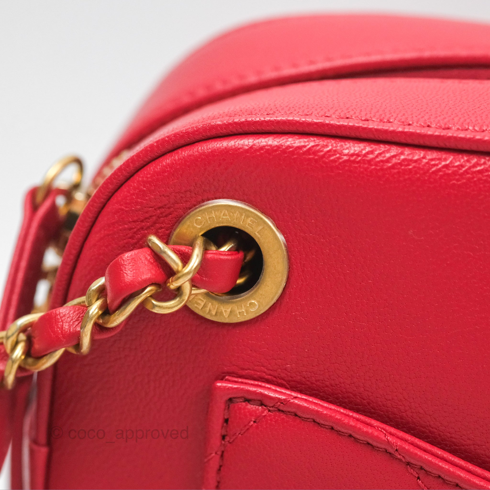 Chanel Red Goatskin Camera Bag with Aged Gold Chain Strap - Luxury Crossbody Bag for Women, Perfect for Parties & Evening Events