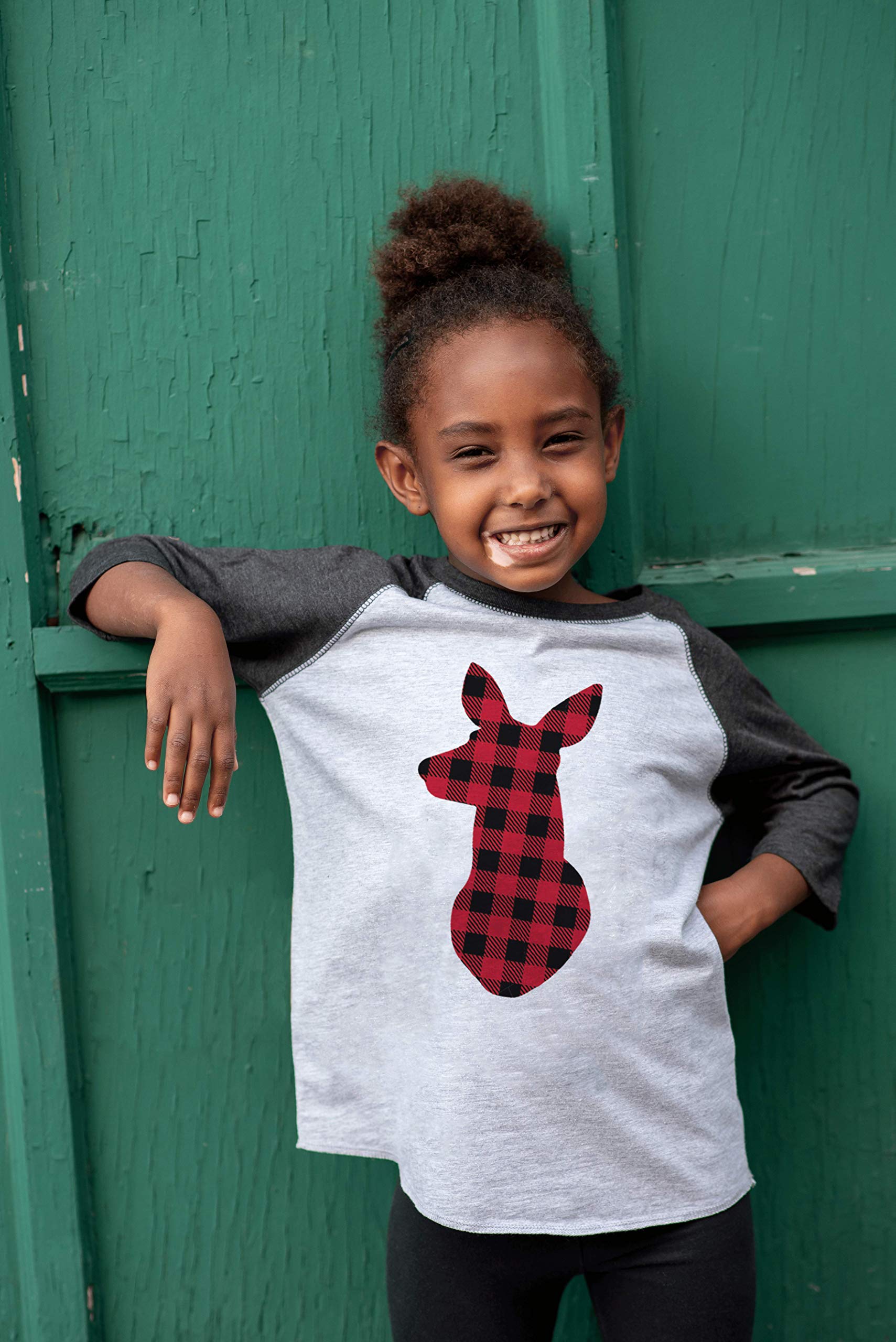 7 ate 9 Apparel Plaid Doe Christmas Shirt Grey - Cozy Holiday Sweater for Family Gatherings & Ugly Christmas Parties