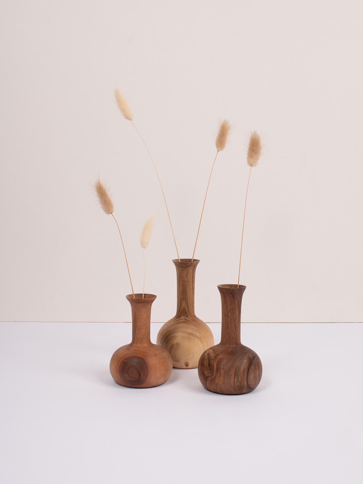 Handcrafted Walnut Wood Mini Vase - Joni Small Decorative Flower Holder for Home, Office & Wedding Centerpieces - Perfect for Succulents, Dried Flowers & Table Decor