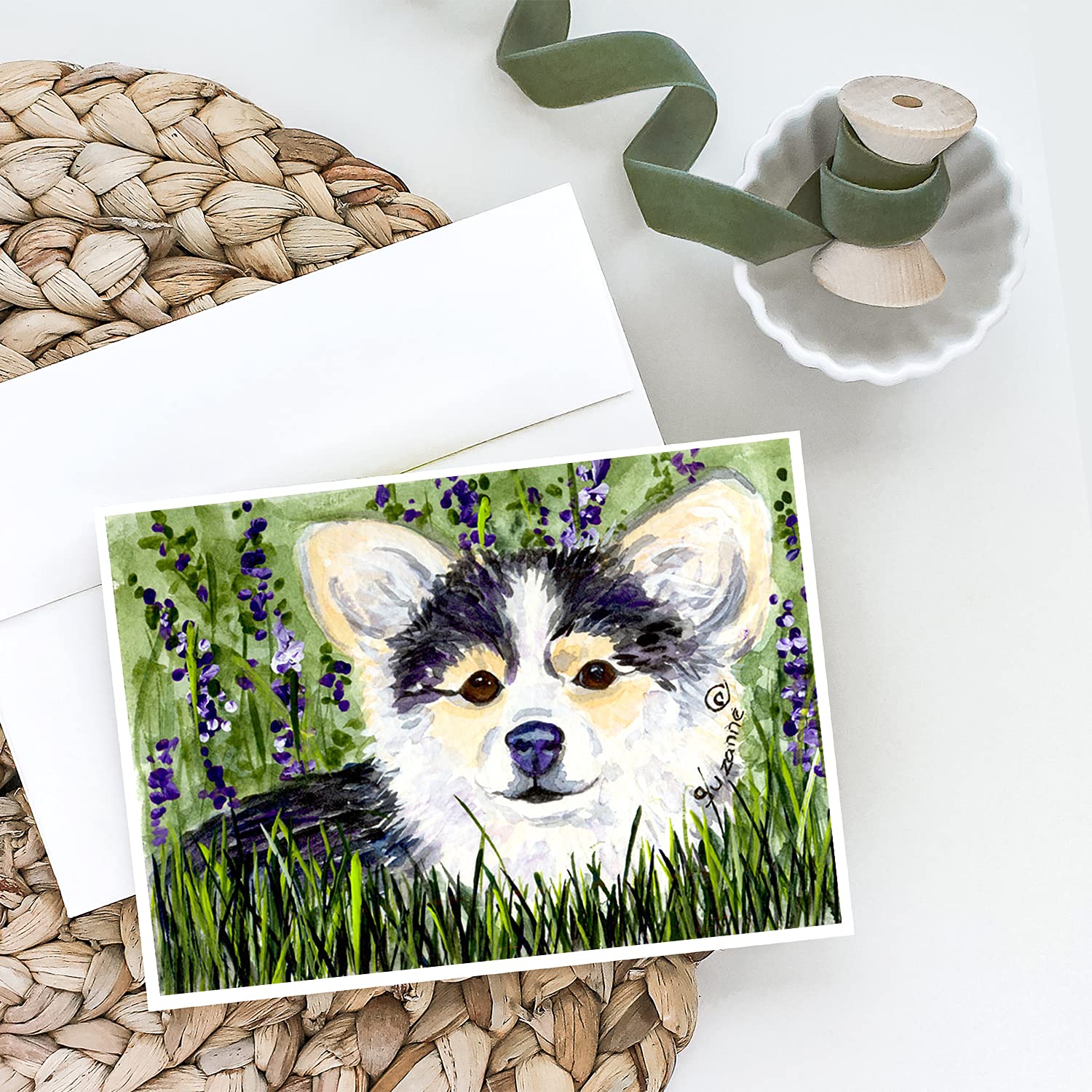 Chihuahua Greeting Cards and Envelopes - Pack of 8 Blank A7 Size 5x7 Note Cards for Birthdays, Thank You Notes & Special Occasions | Whimsical Dog Lover Stationery