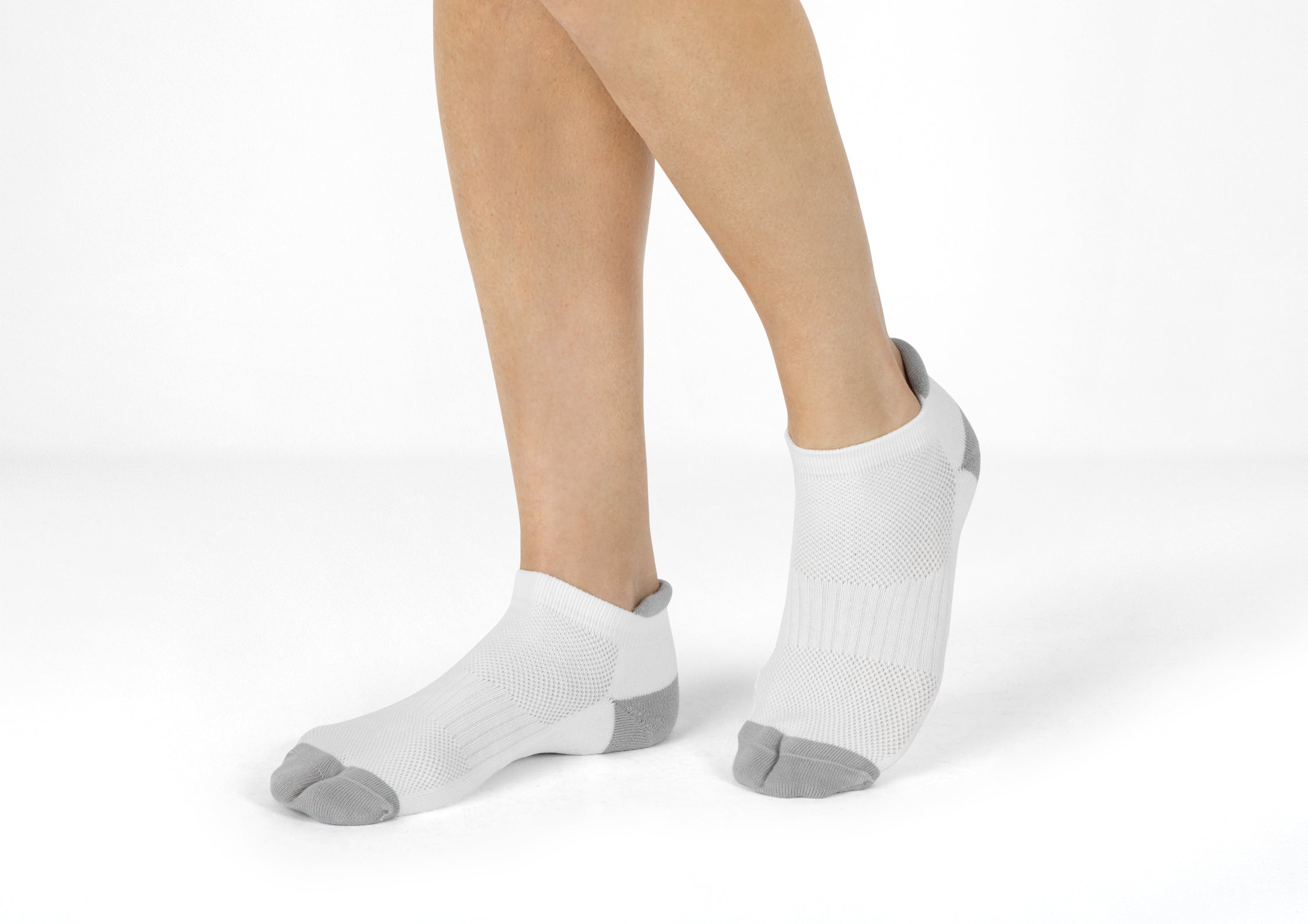 Bunion Relief Socks for Women & Men - Padded Low Cut Comfort Socks for Bunions & Hammertoes - Breathable Cotton White Socks for All-Day Pain Relief (Ideal for Work, Running & Daily Wear)