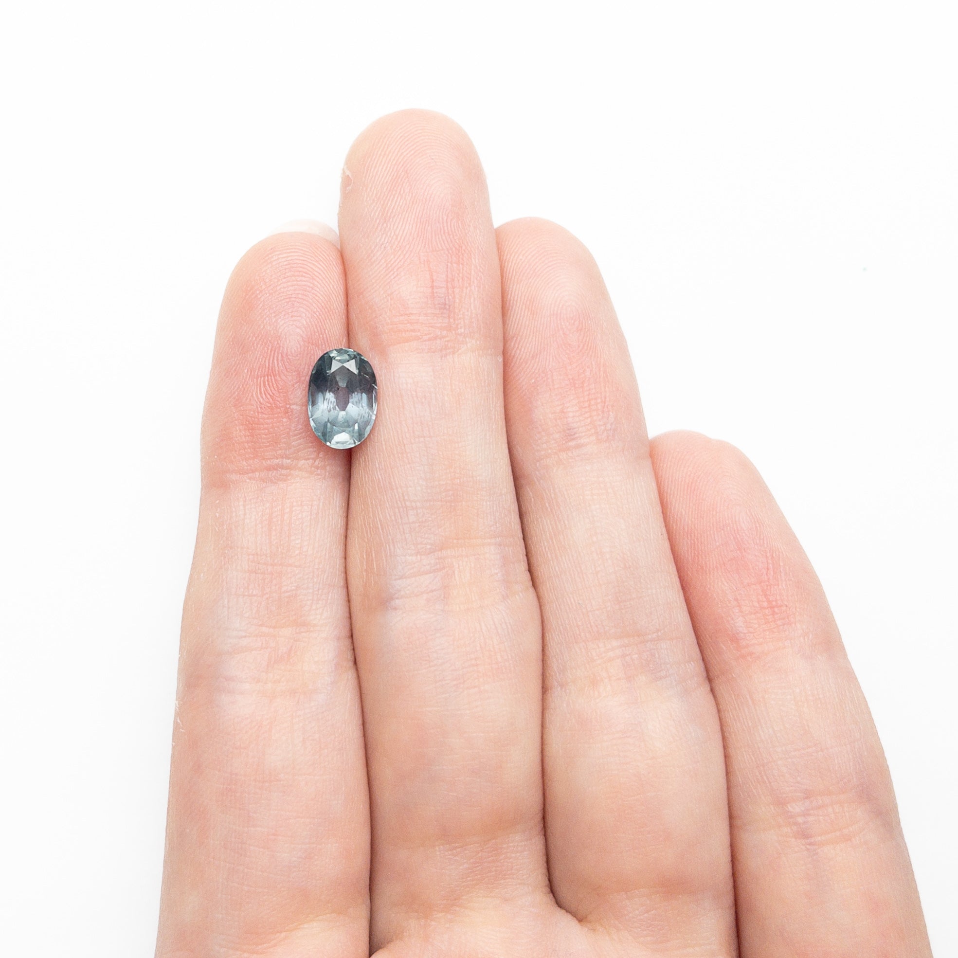 2.04ct Oval Brilliant Blue Sapphire - 8.72x6.09x4.223mm Natural Gemstone for Engagement Rings & Fine Jewelry